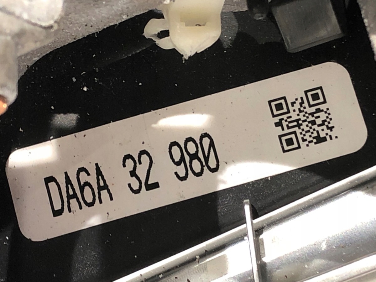 руль mazda 2 DL DA6A32980