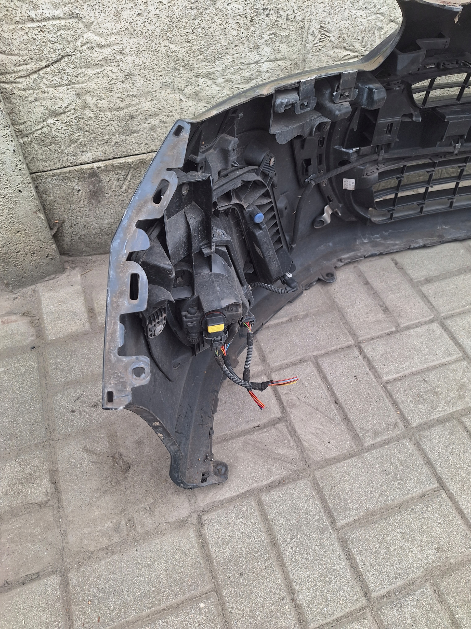 PEUGEOT 308 LIFT 11-13 bumper + LED