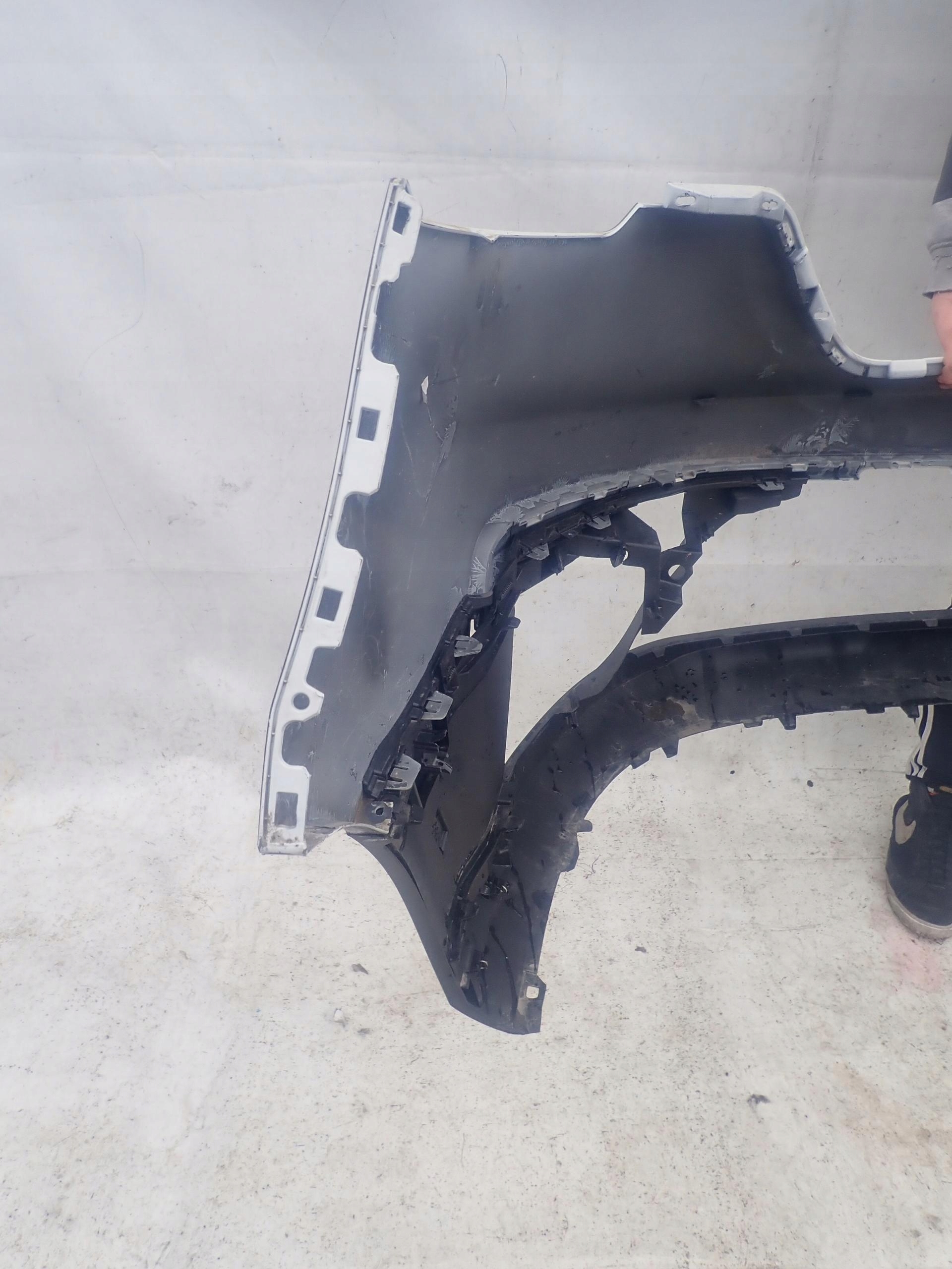 RENAULT TRAFIC III 3 LIFT 21-> bumper front front PDC