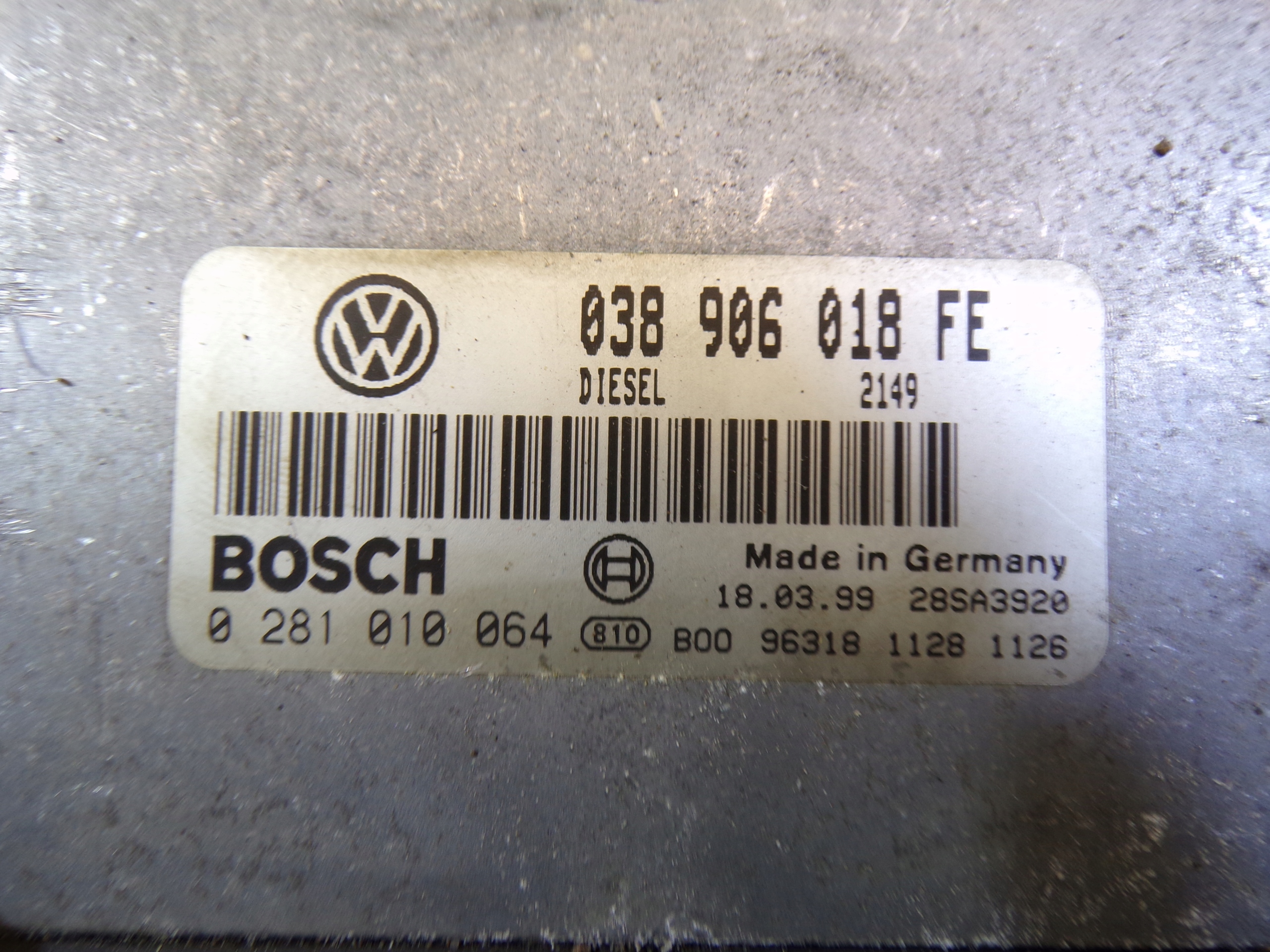 running board STARTOWY VOLKSWAGEN PASSAT B5 1.9 TDI 038906018FL