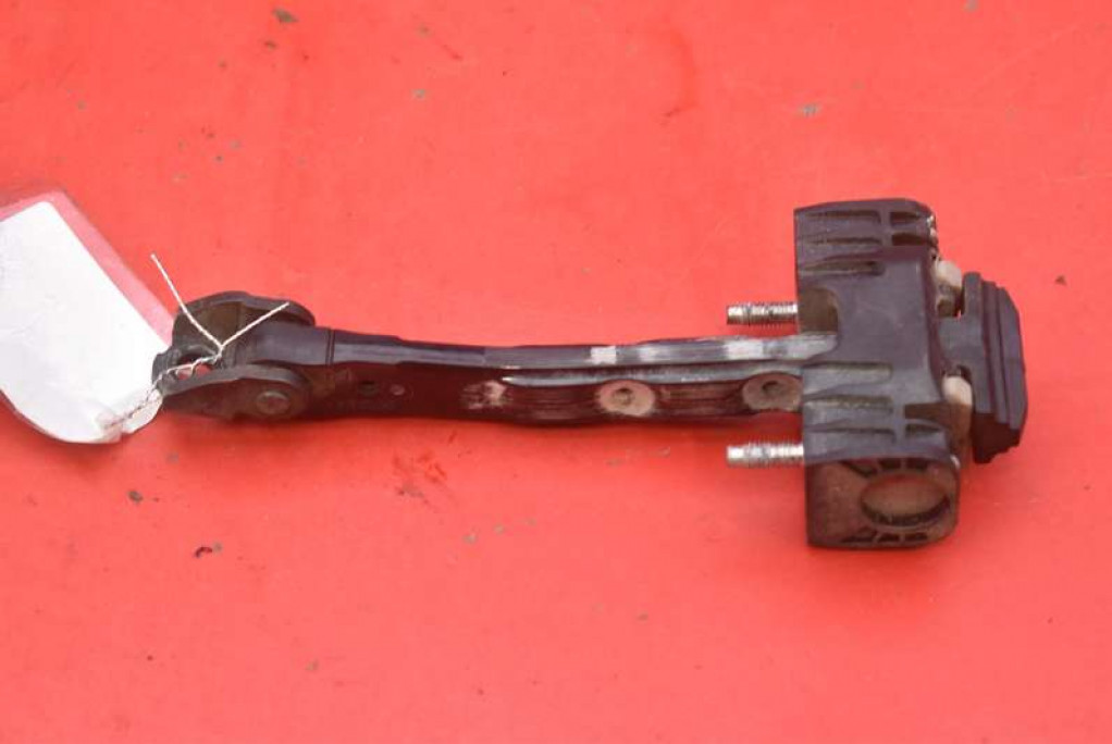 limiter door left front 31298466 VOLVO V60 1 and 10-13