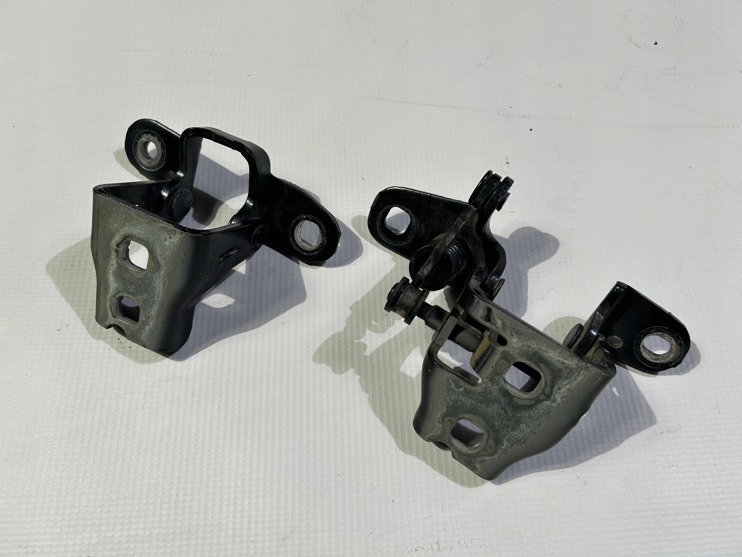 hinges hinge door tylnych rear part prawych right Dodge RAM 1500 2009