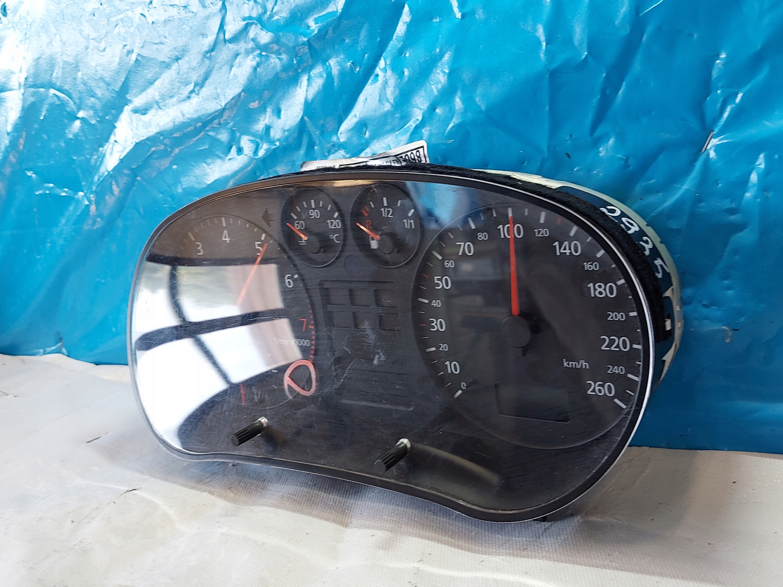 dials clock AUDI A3 8L 1.6 B 8L0919860E