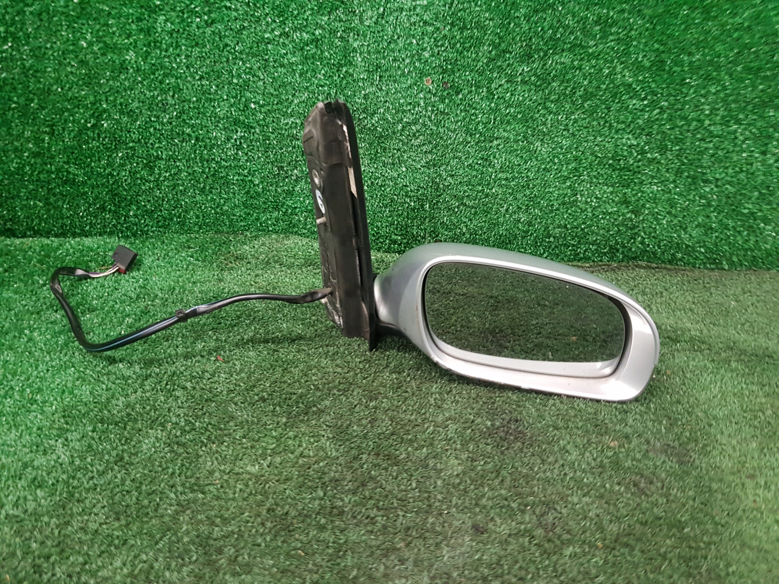 mirror right electrics VOLKSWAGEN TOURAN 1