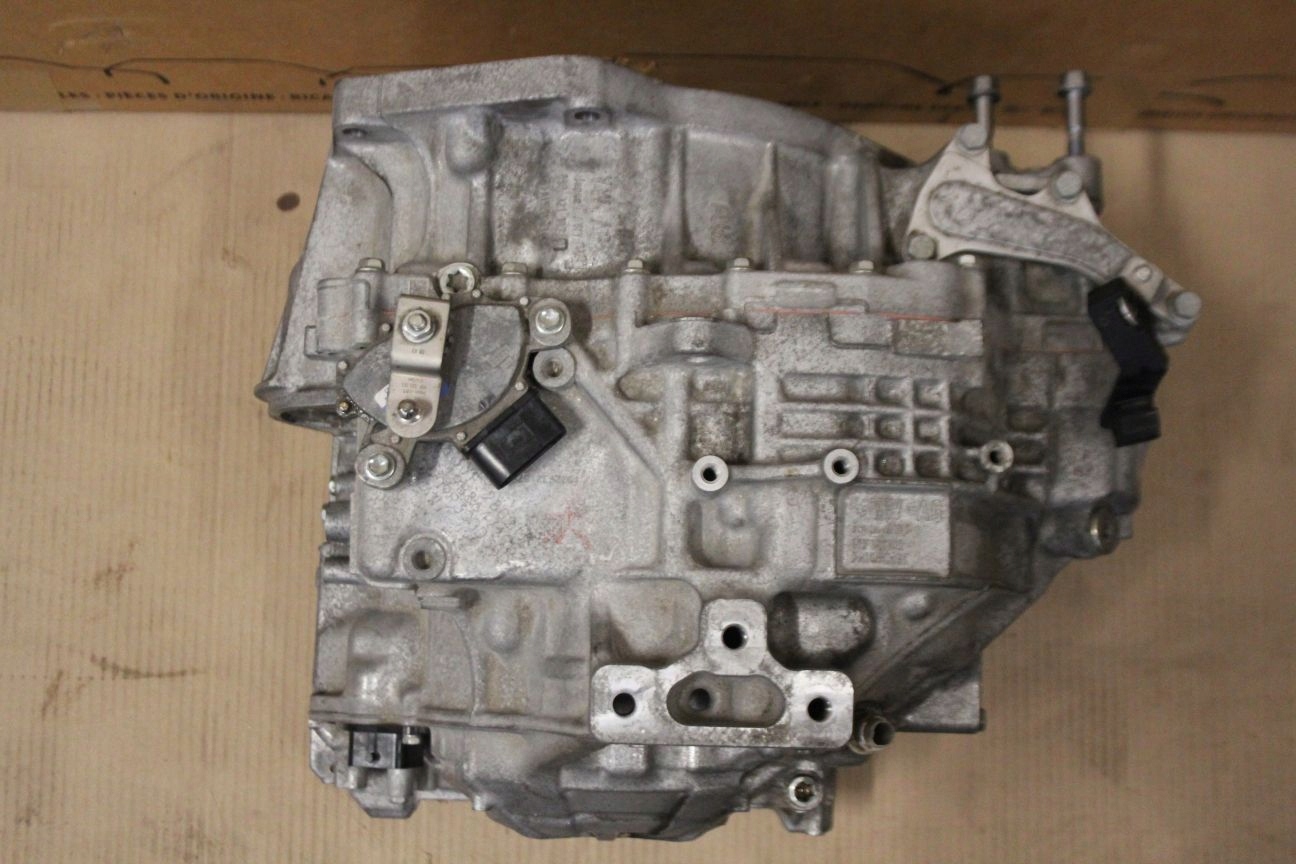 SKRZYNIA BIEGÓW 8 AUT TYT RLU VW ATLAS V6 3.6 Rodzaj skrzyni Automatyczna