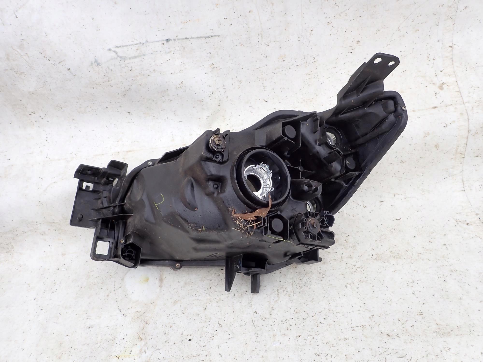 MAZDA 2 III 14-19 light front front right