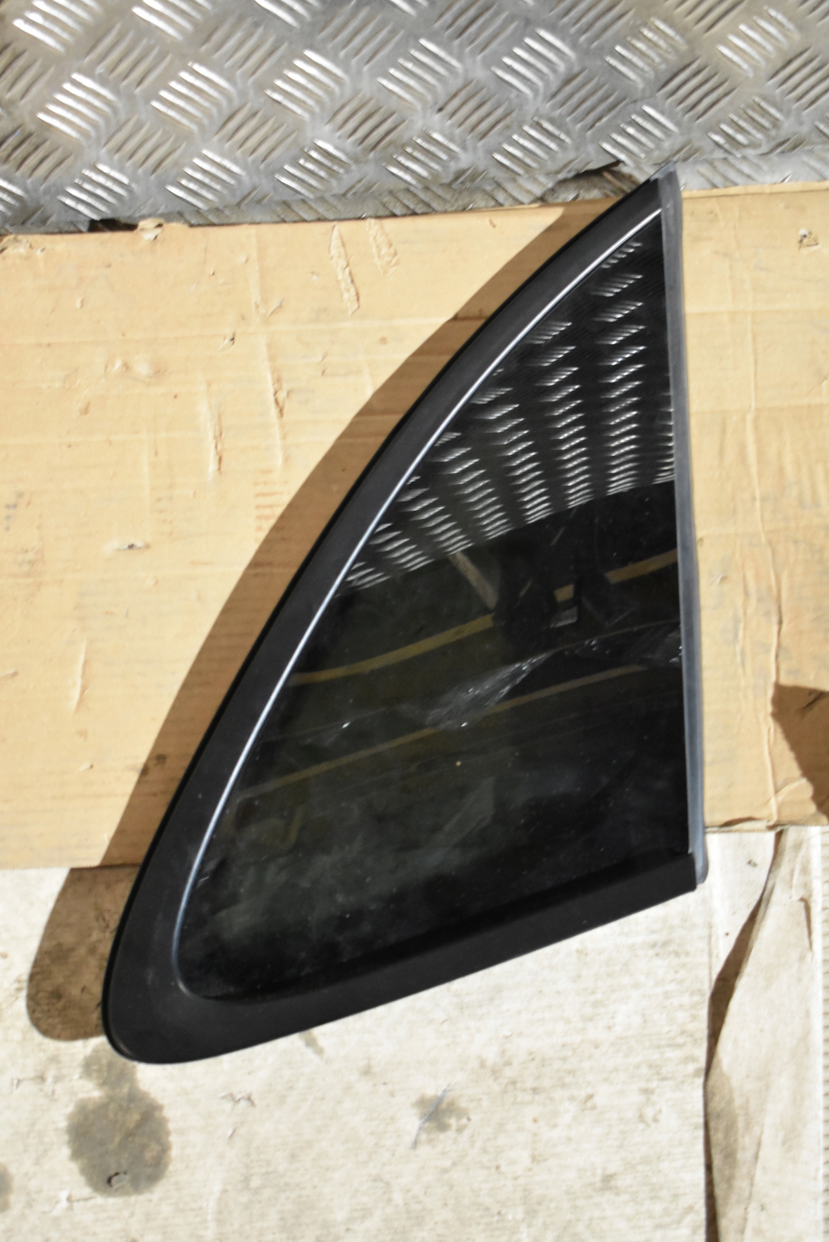 window bodywork right PORSCHE MACAN AS3 1