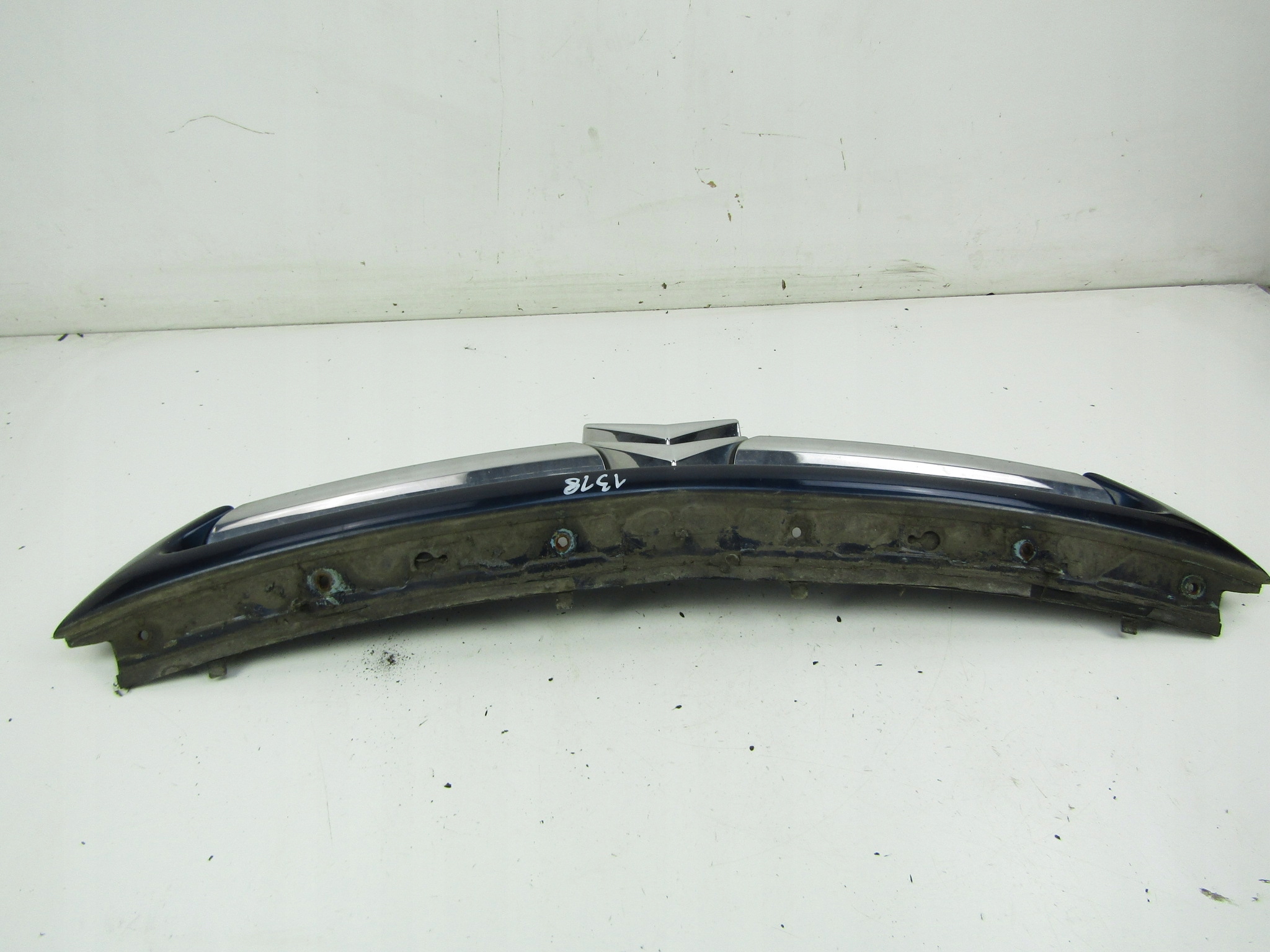 CITROEN C8 решетка радиатора