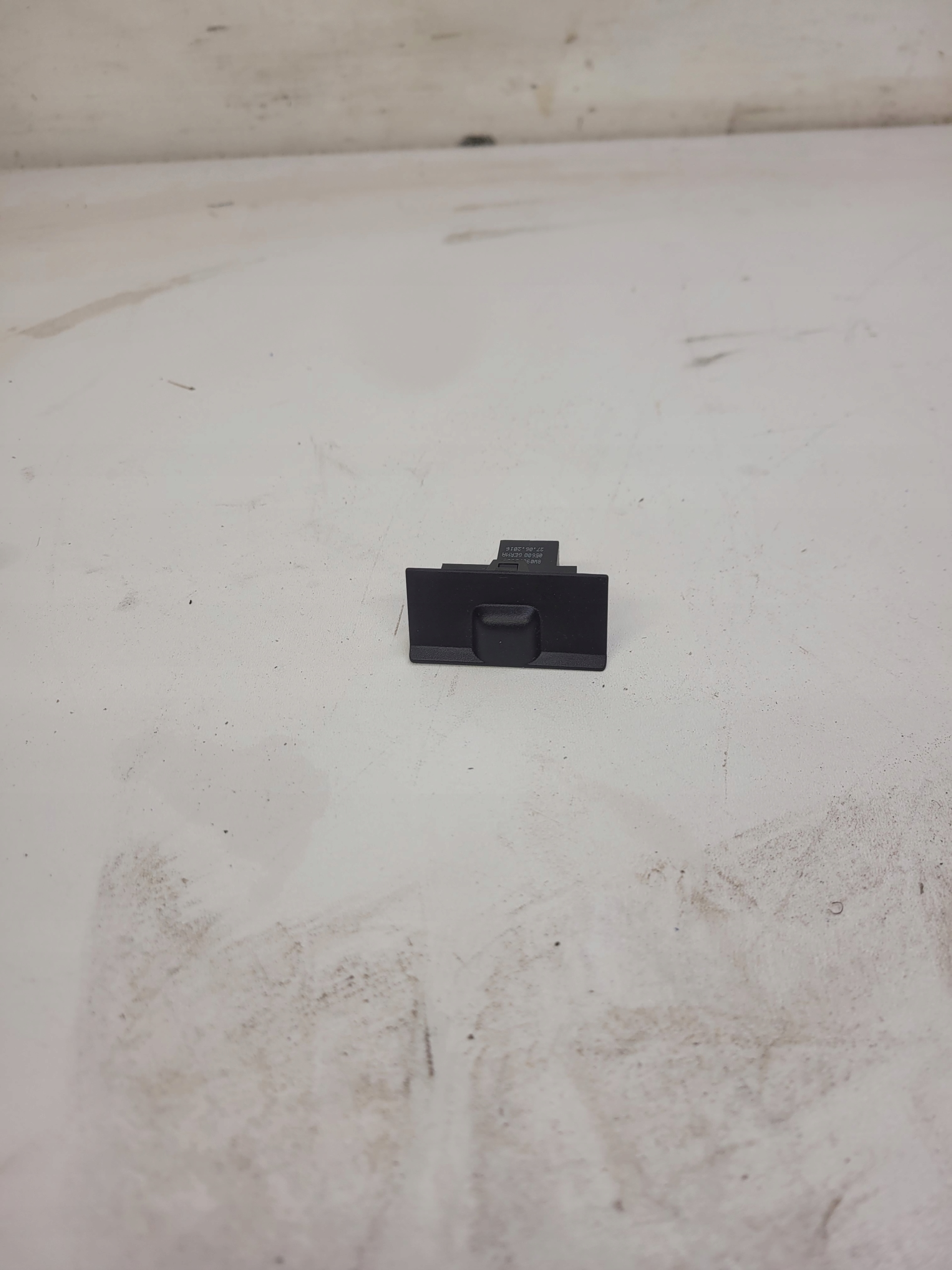 sensor NASLONECZNIENIA AUDI A4 B9 A5 8W 8W0907539