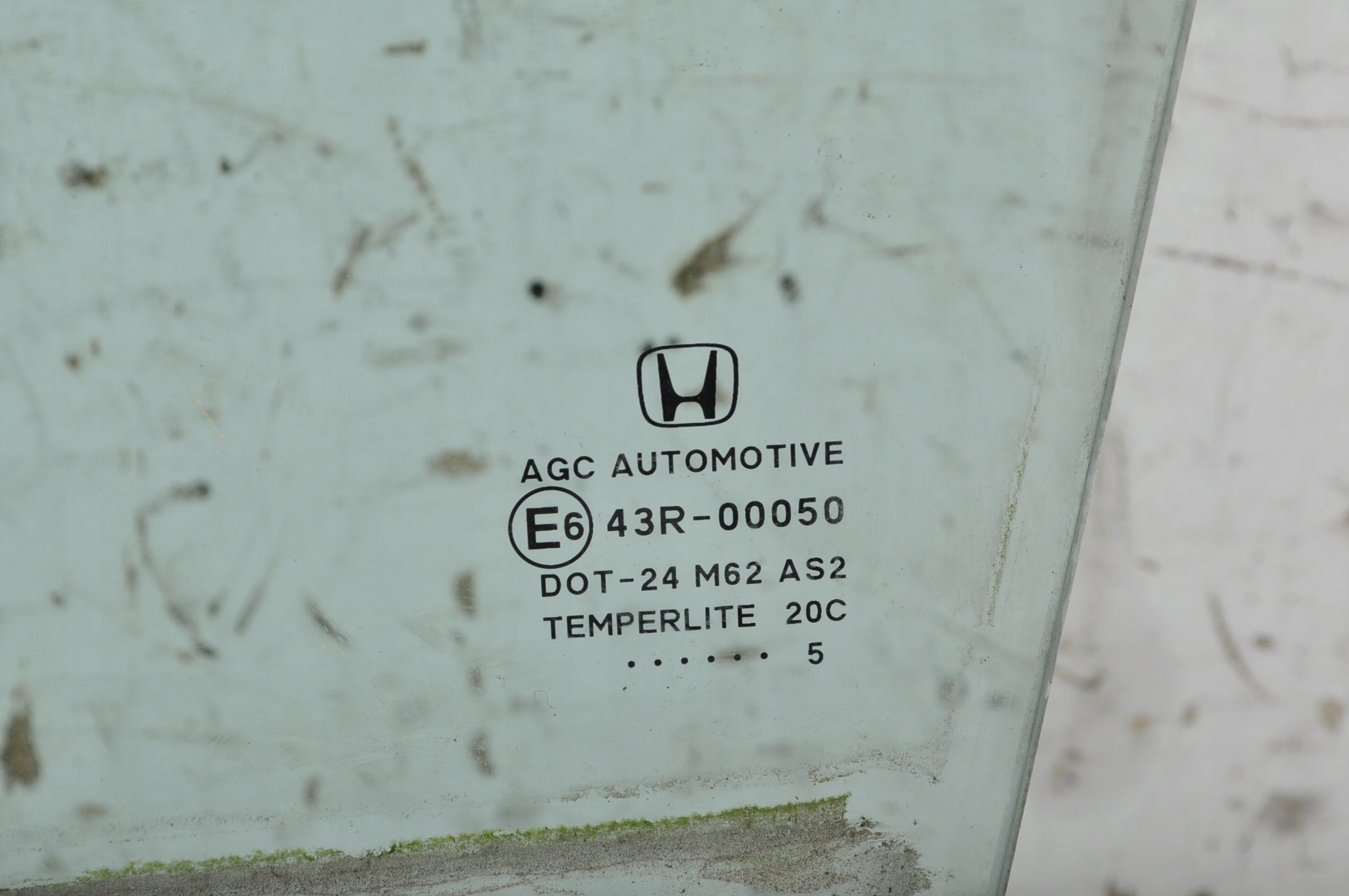 HONDA CR-V IV LIFT ВЕТРОВОЕ СТЕКЛО 15R