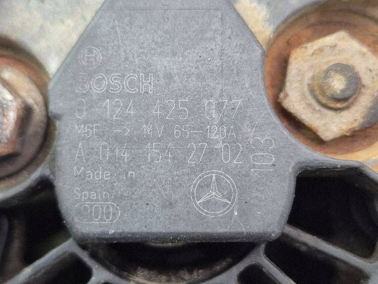 Mercedes Sprinter W906 alternator A0141542702