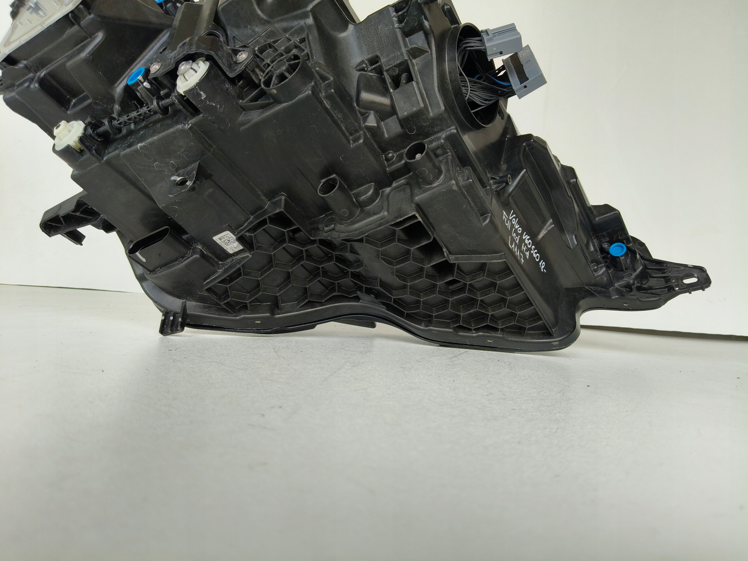 light left REFLEKTOR VOLVO V60 S60 III 18- FULL LED MID