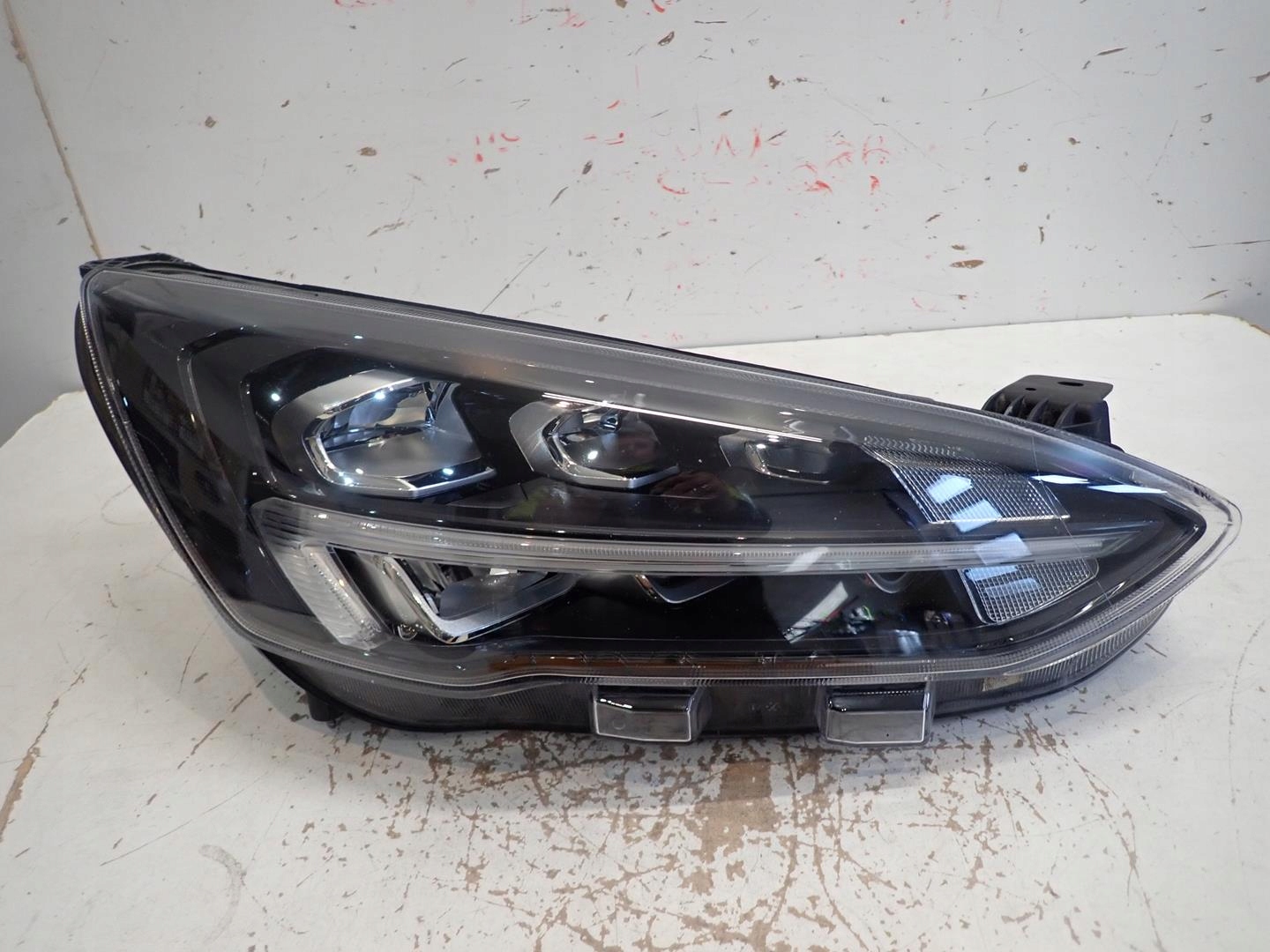 light front right FORD FOCUS MK4 2018- FULL LED