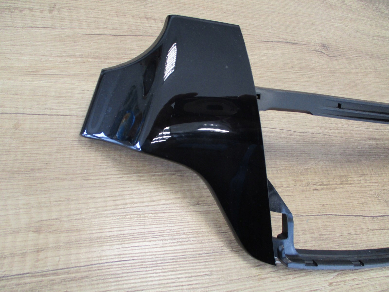 DEKOR DU TABLEAU DE BORD MERCEDES GLE A1666809902