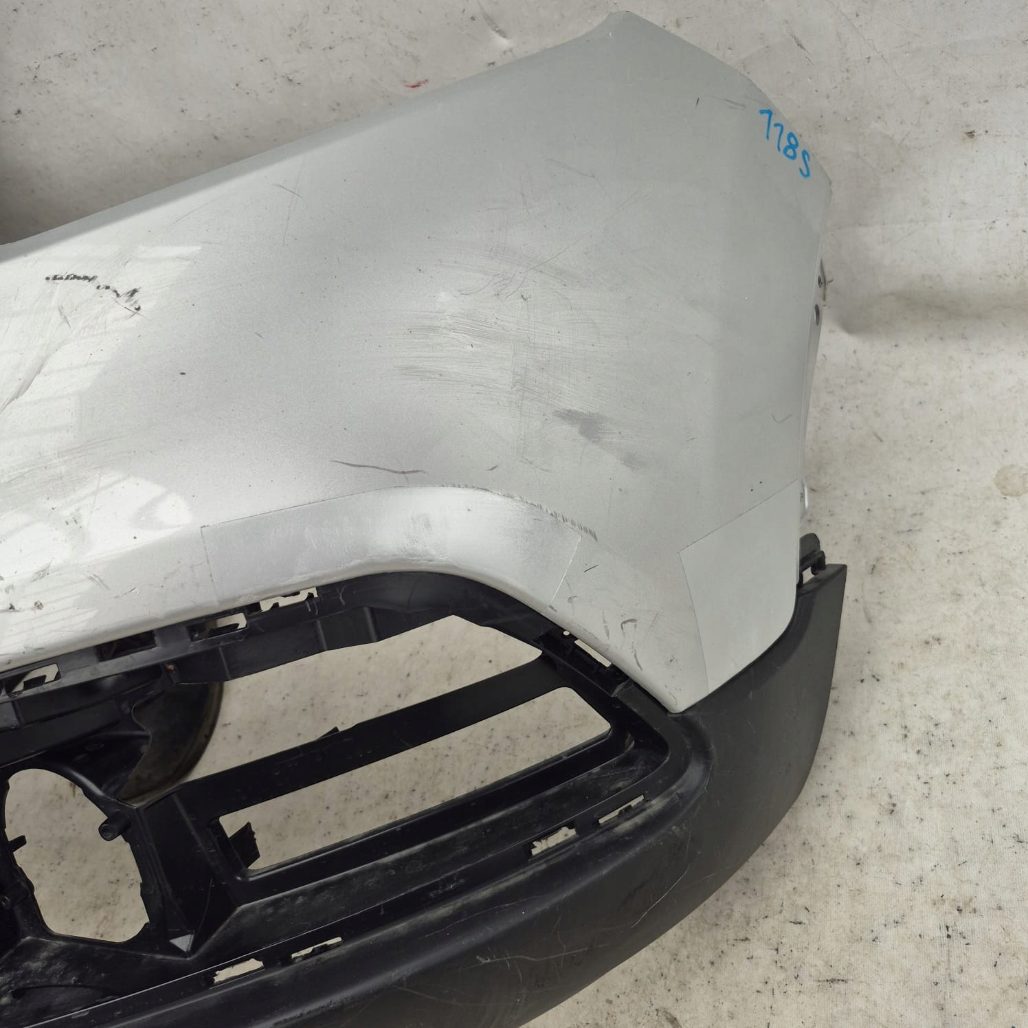 RENAULT CAPTUR 1 e 13-17 Paraurti Anteriore Anteriore