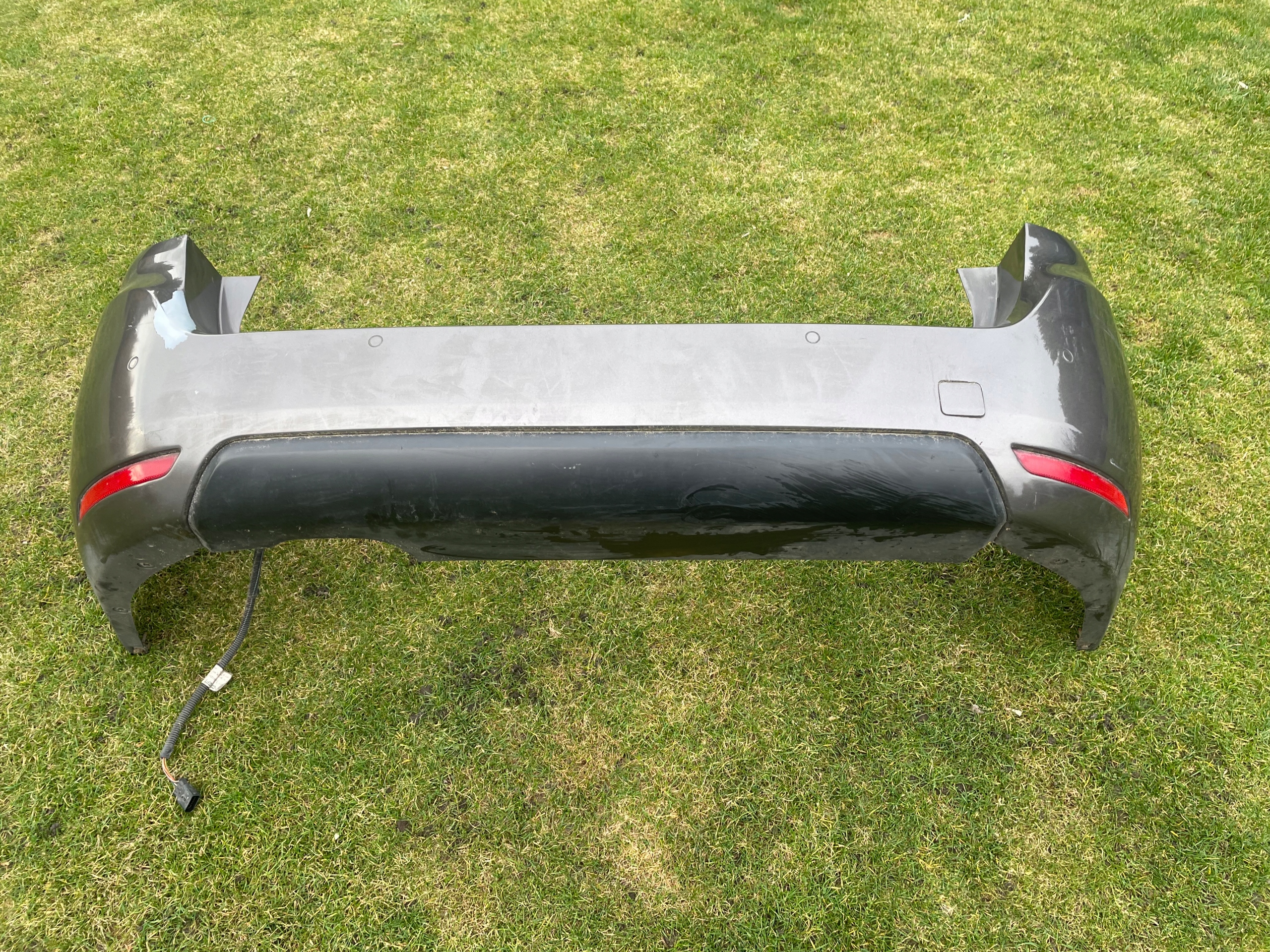 PEUGEOT 308 T9 KOMBI ZDERZAK TYLNY SKORUPA