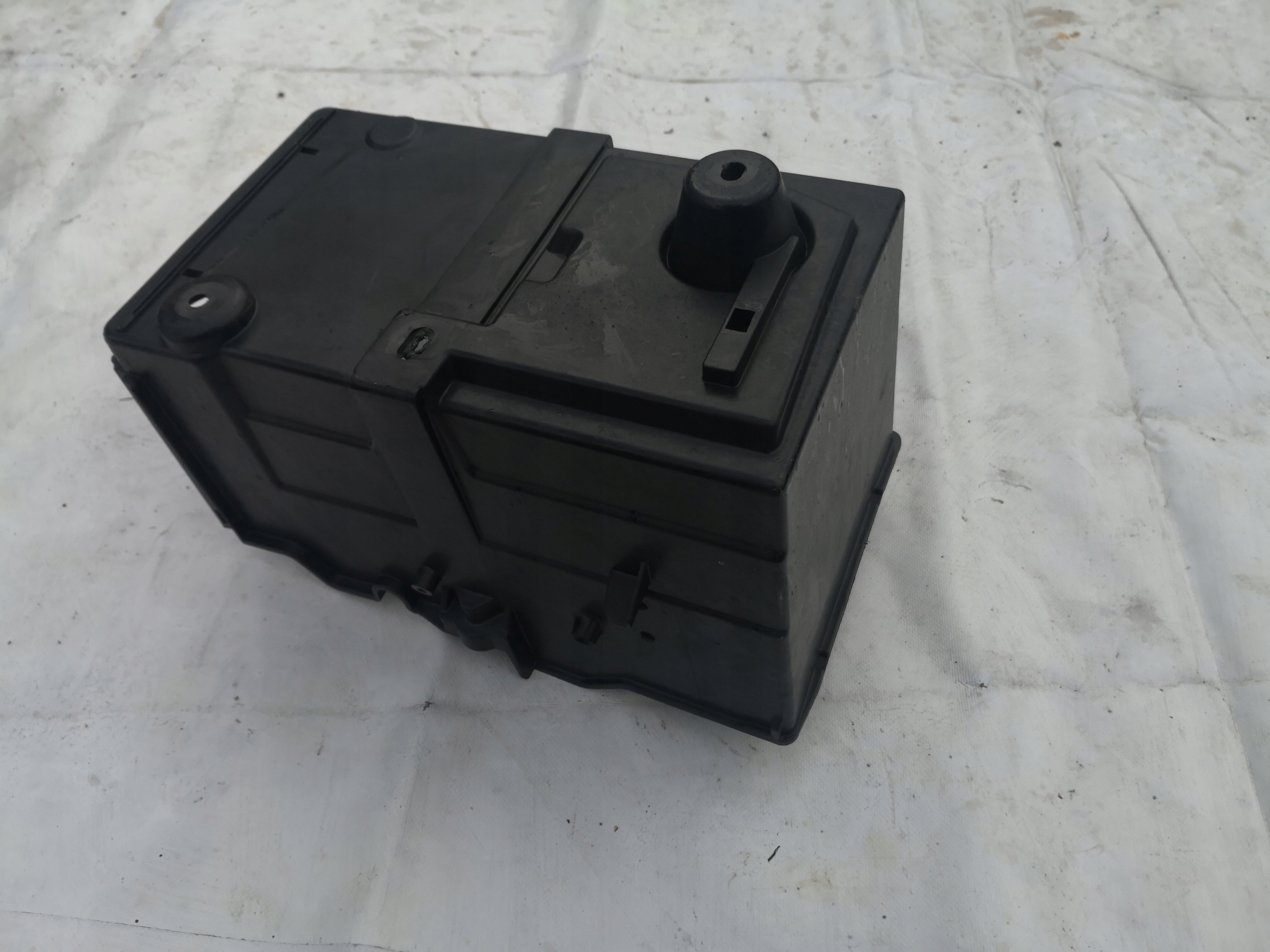 csomag AKUMULATORA FORD KUGA MK2 AM51-10723-AE