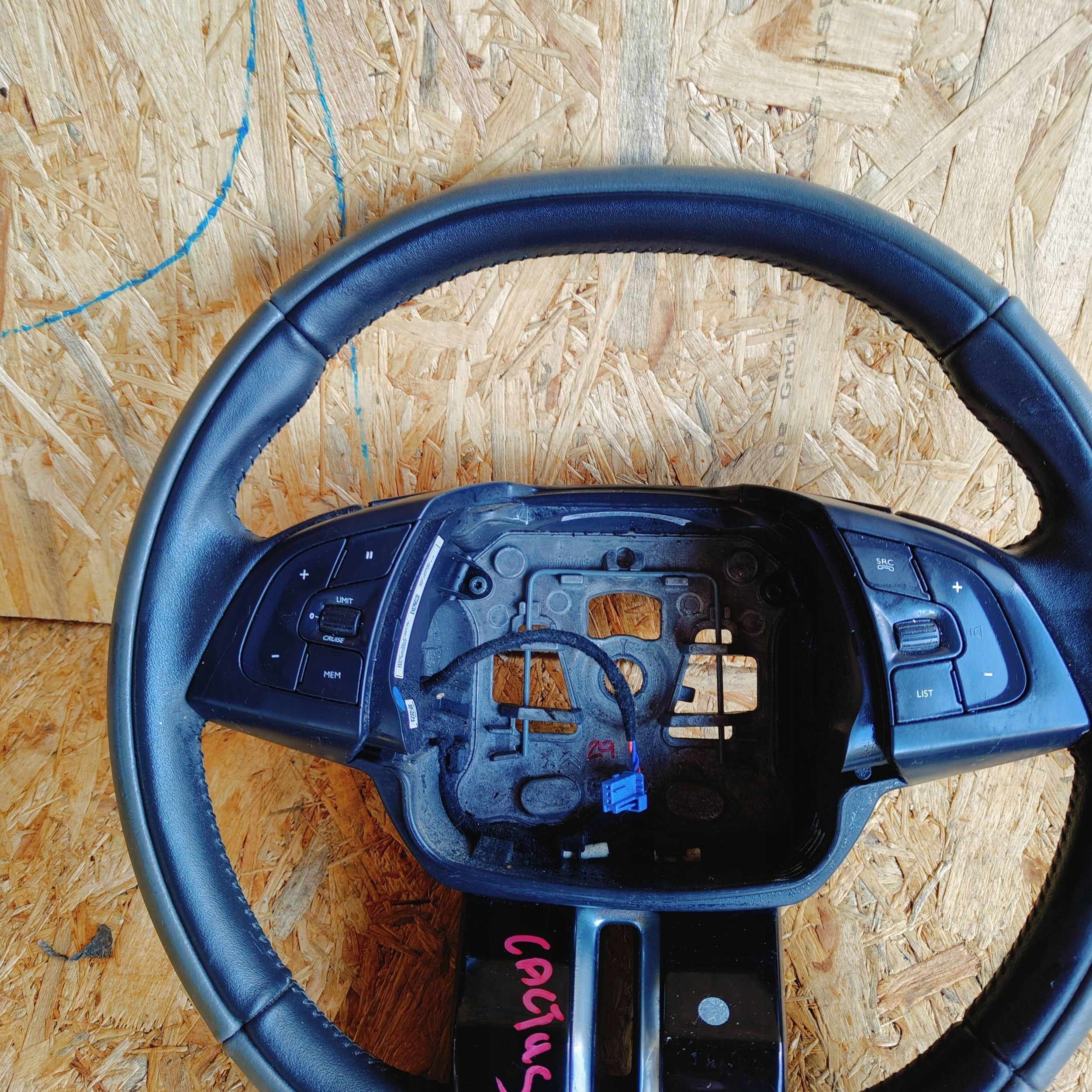 volant Citroen C4 Cactus 98004092ZD