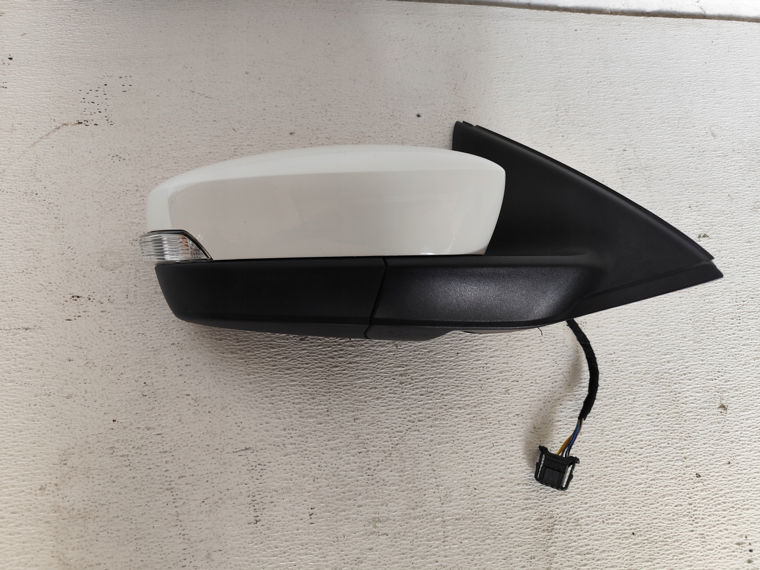 SKODA FABIA III 2015 right mirror 6PINOW LF9E