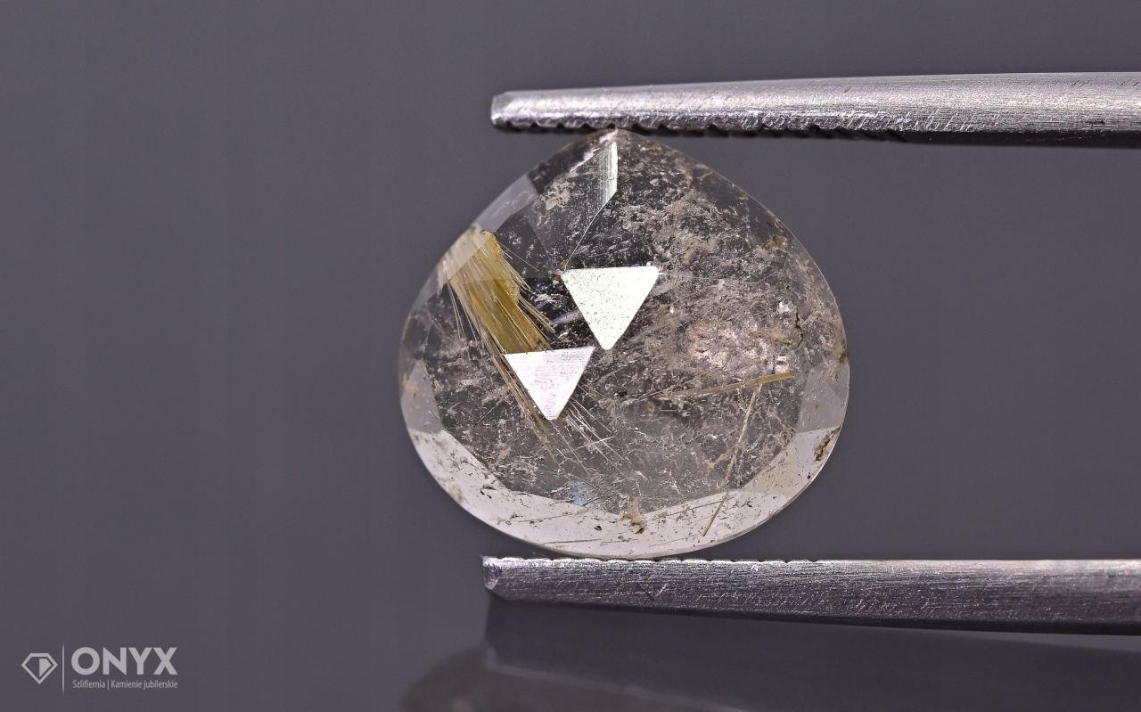 Křemen s rutilem fazetovaná slzná růžice 10,5x10 mm