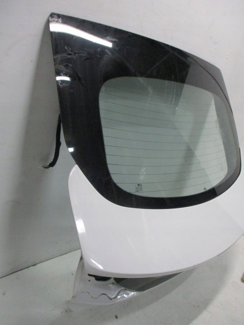 Klapa tylna HYUNDAI IONIQ 16R KAMERA Producent części Hyundai OE