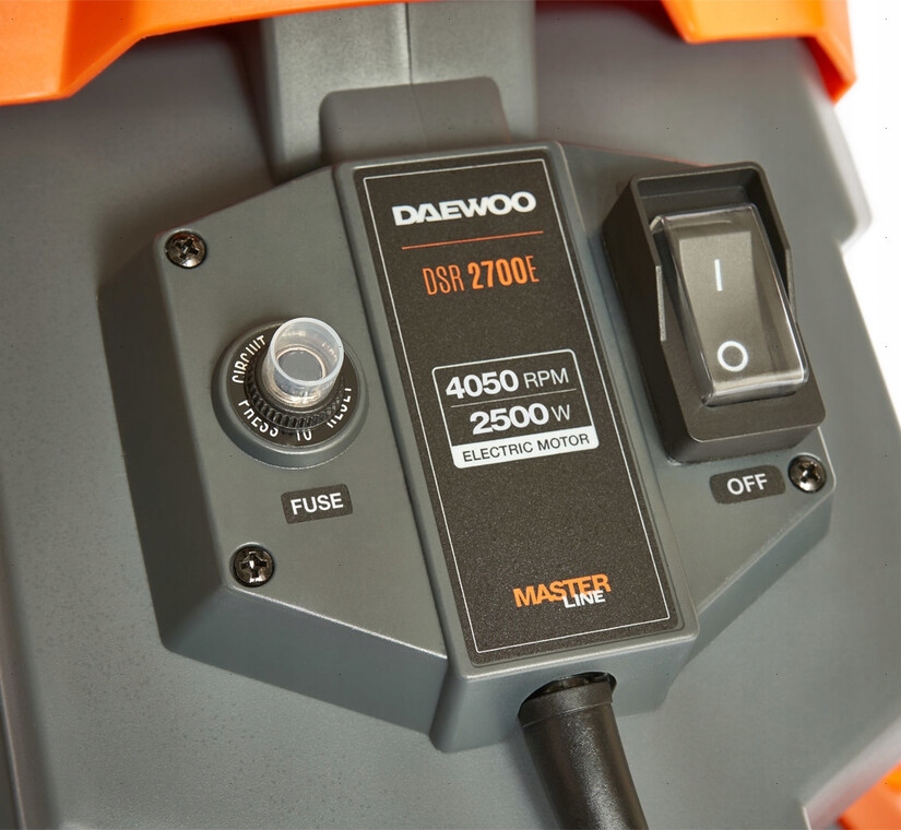 DAEWOO DSR 2700E - ROZDRABNIACZ RĘBAK DO GAŁĘZI Max średnica gałęzi 40 mm