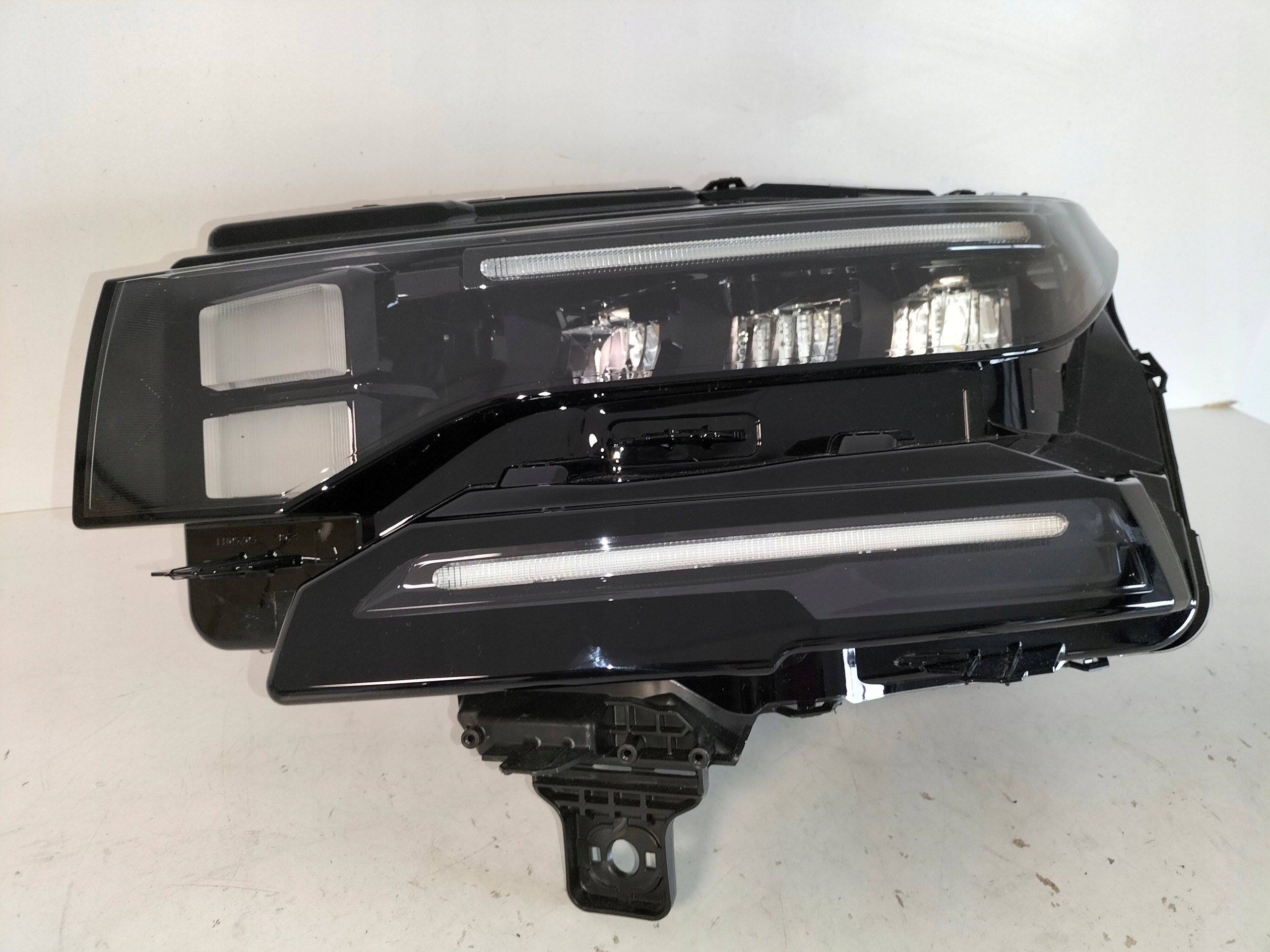 light front reflektor left CITROEN C5 e-C5 AIRCROSS II 25- FULL LED