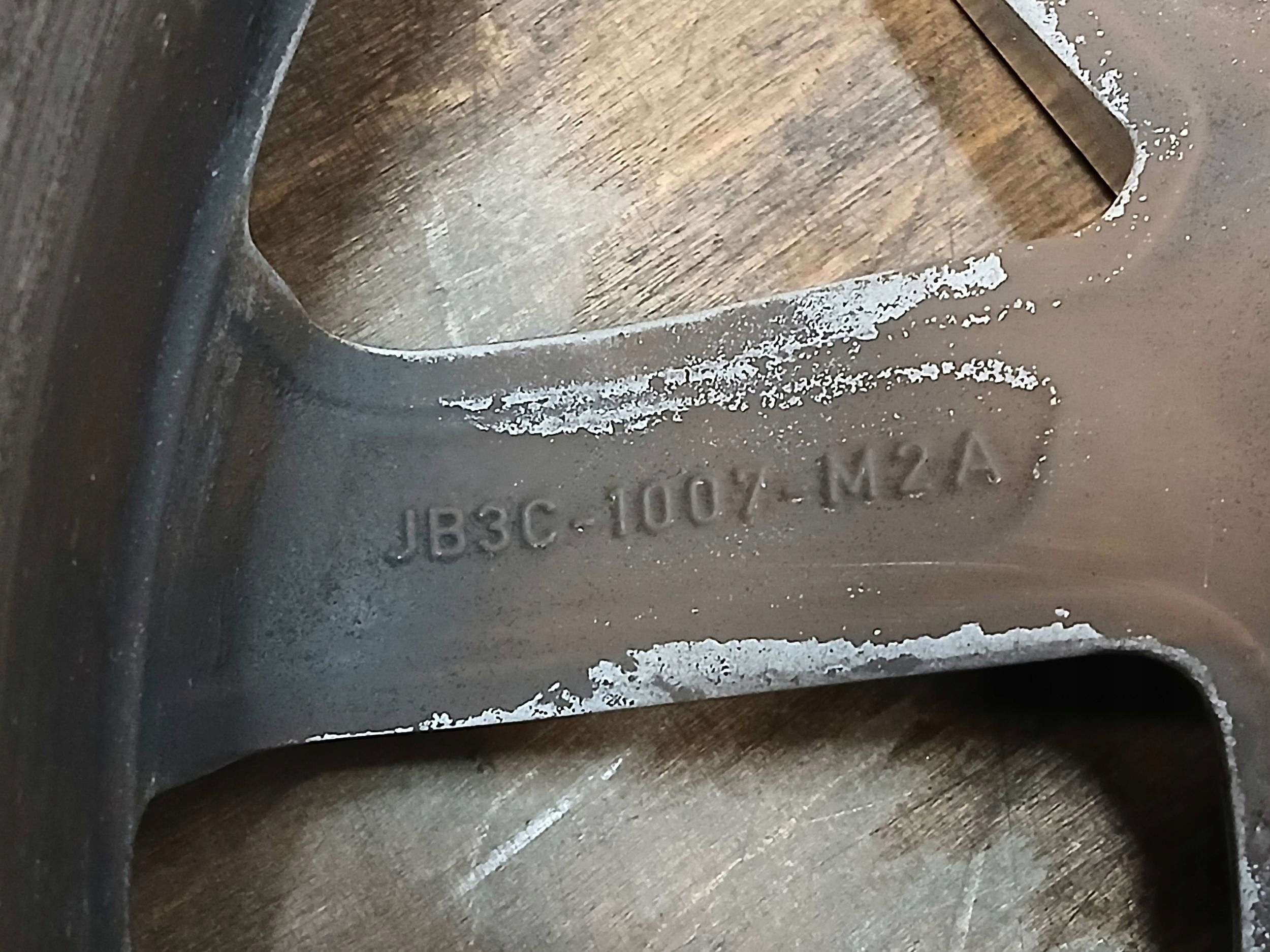 disk hliníkový FORD RANGER 8,5J 17" ET55 6X139,7 JB3C1007M2A