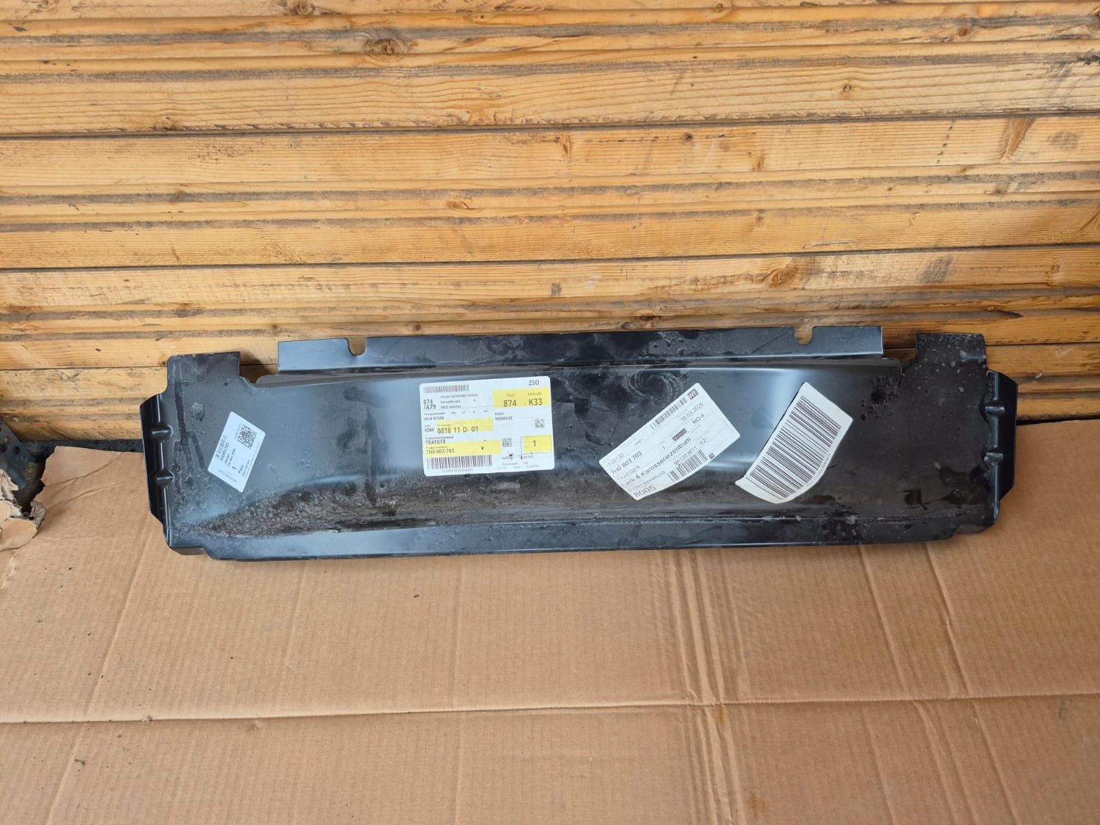 VW T5 LIFT 7H0 side pillar boot rear part 7H0803703