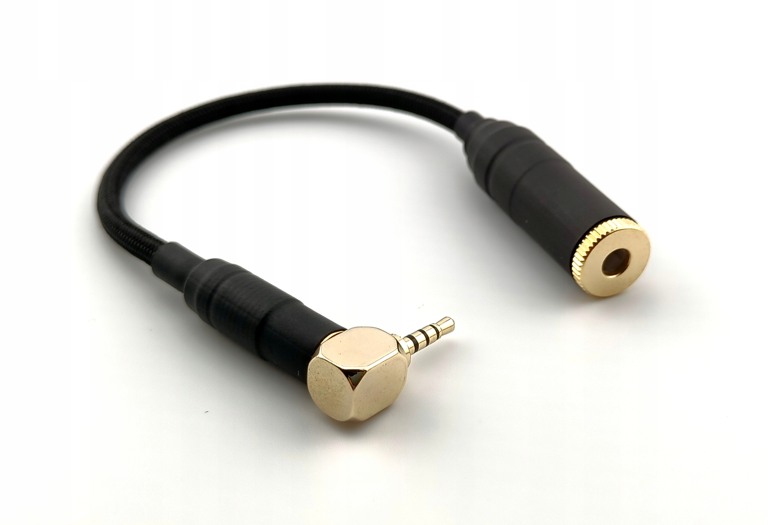 Vyvážený Adaptér 4,4 mm jack 2,5 mm úhlový konektor, opletení, barvy