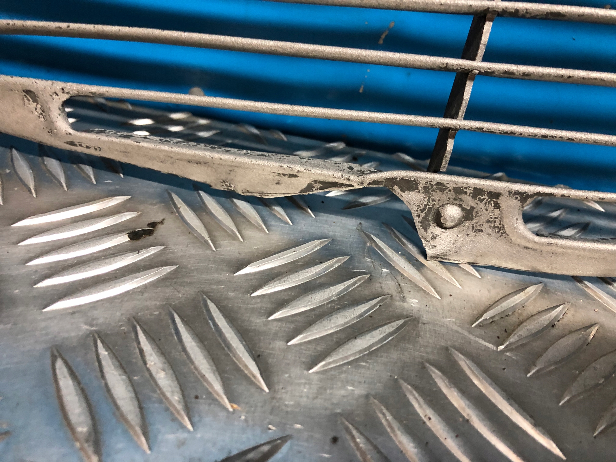 Mercedes-Benz SL-Klasse W113 Kühlergrill FRONTGRILL Kühlergitter - Thumbnail 8