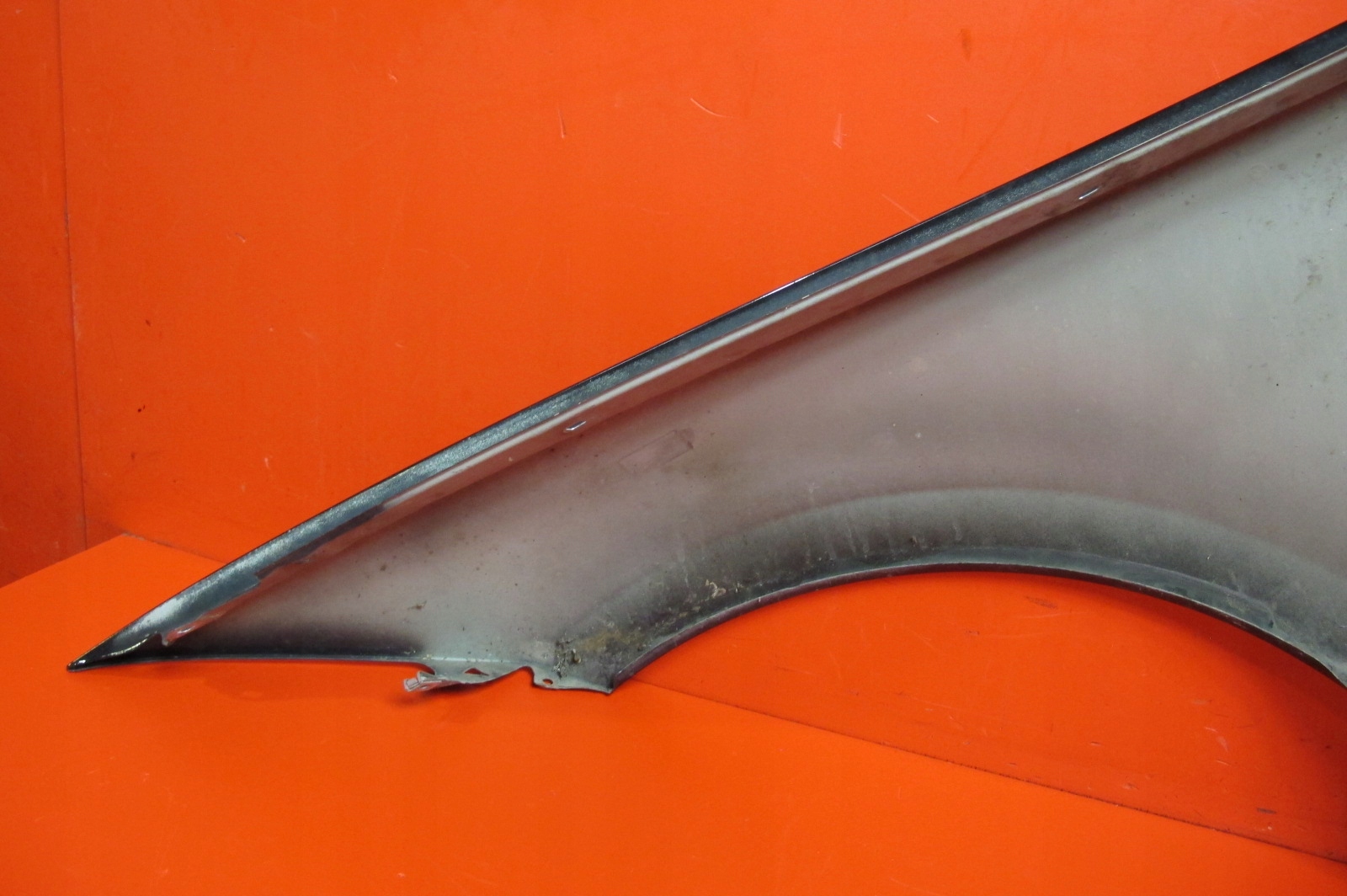 BMW 1 and E81 LIFT E87 fender right front front SCHWARZ II 668