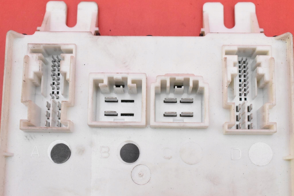 control unit module BCM 68236139AF JEEP GRAND CHEROKEE IV WK2 3.0 CRD 250 KM