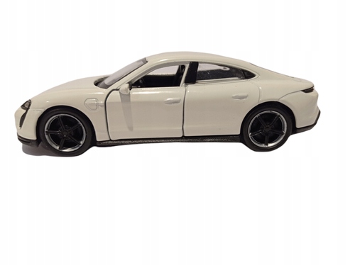 

Porsche Taycan Turbo S Metalowy Model 1:34 Welly