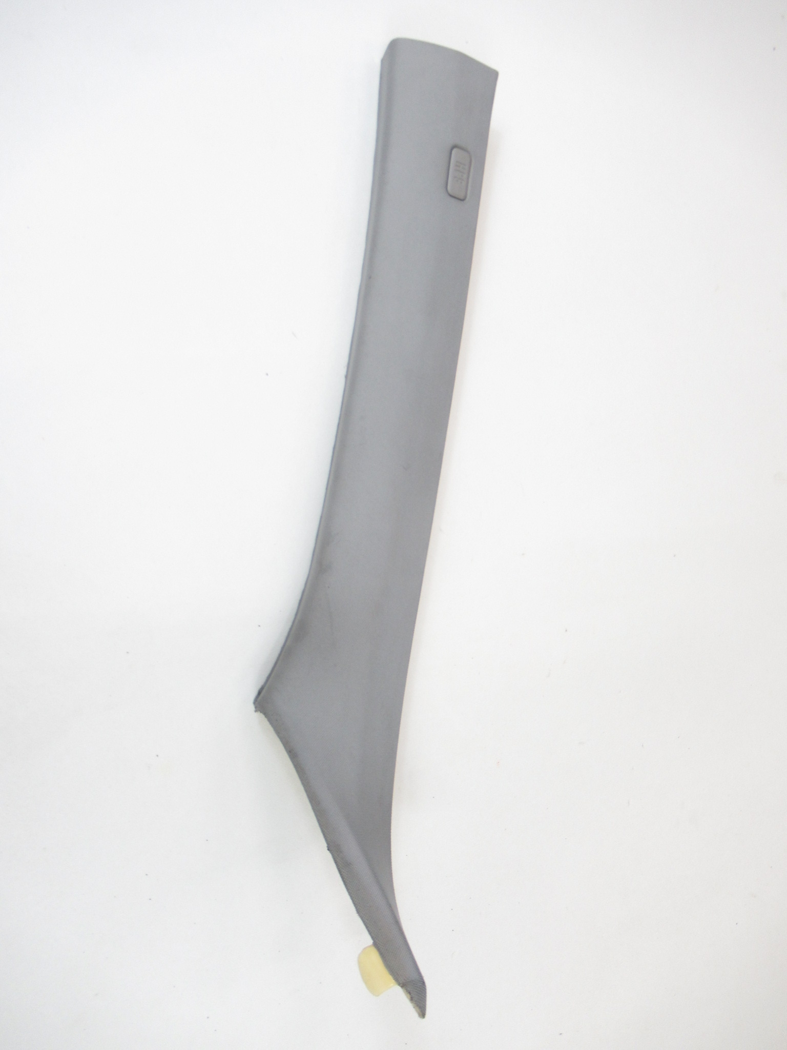 7027085 - Накладка стойки л BMW e60 e61