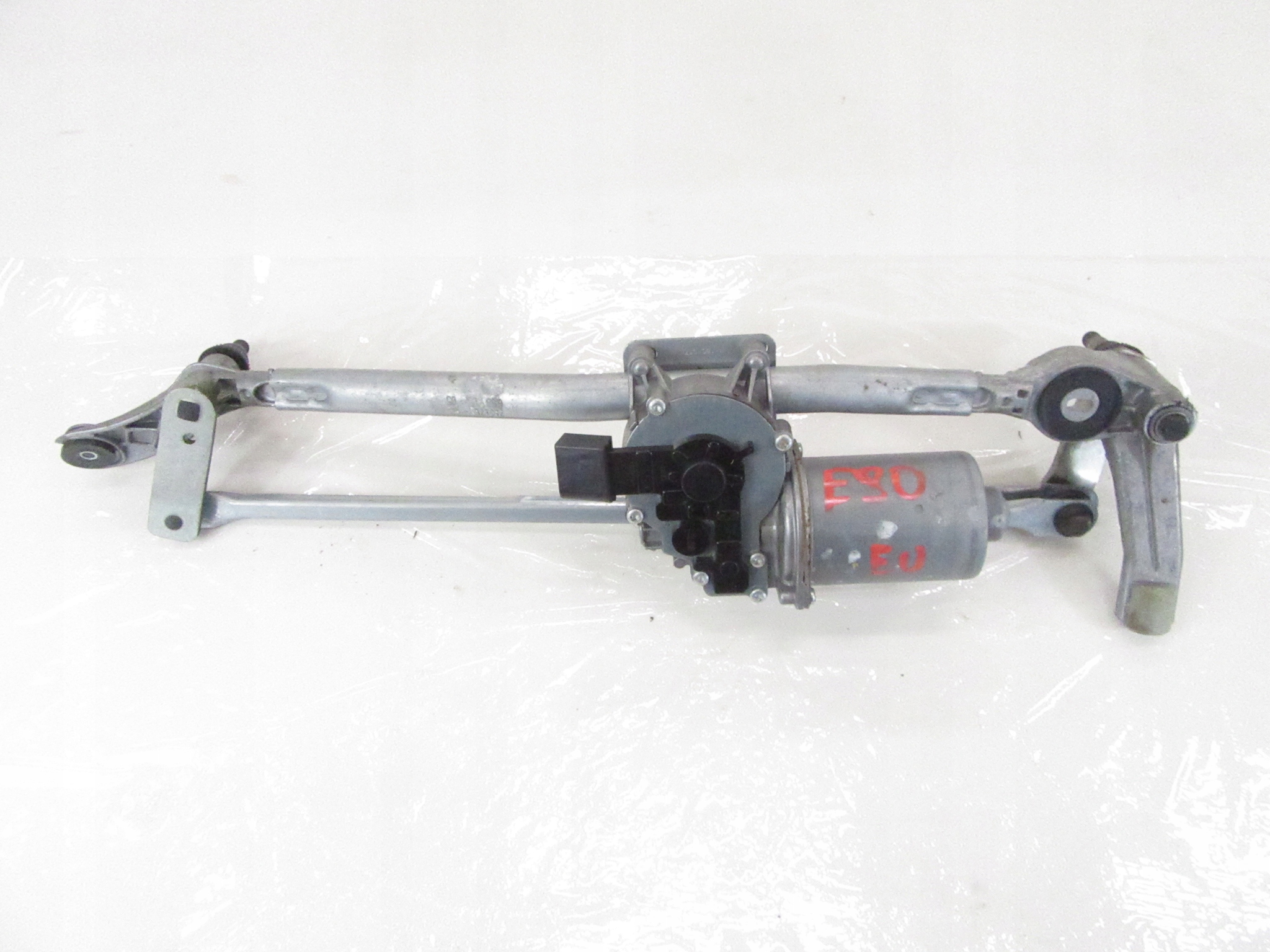 Mécanisme moteur essuie glace Avant BMW e90 e91 e91 e92 e93 EUROPA