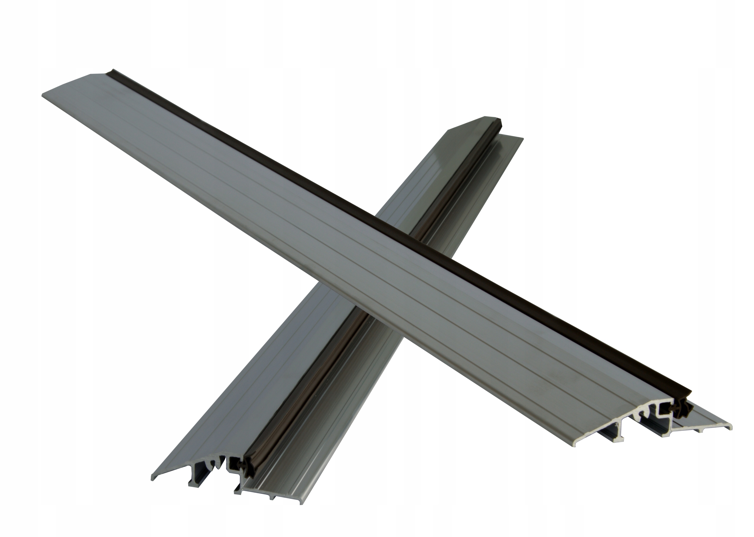 próg aluminiowy z uszczelką na prosto 121-180cm Marka Wenter