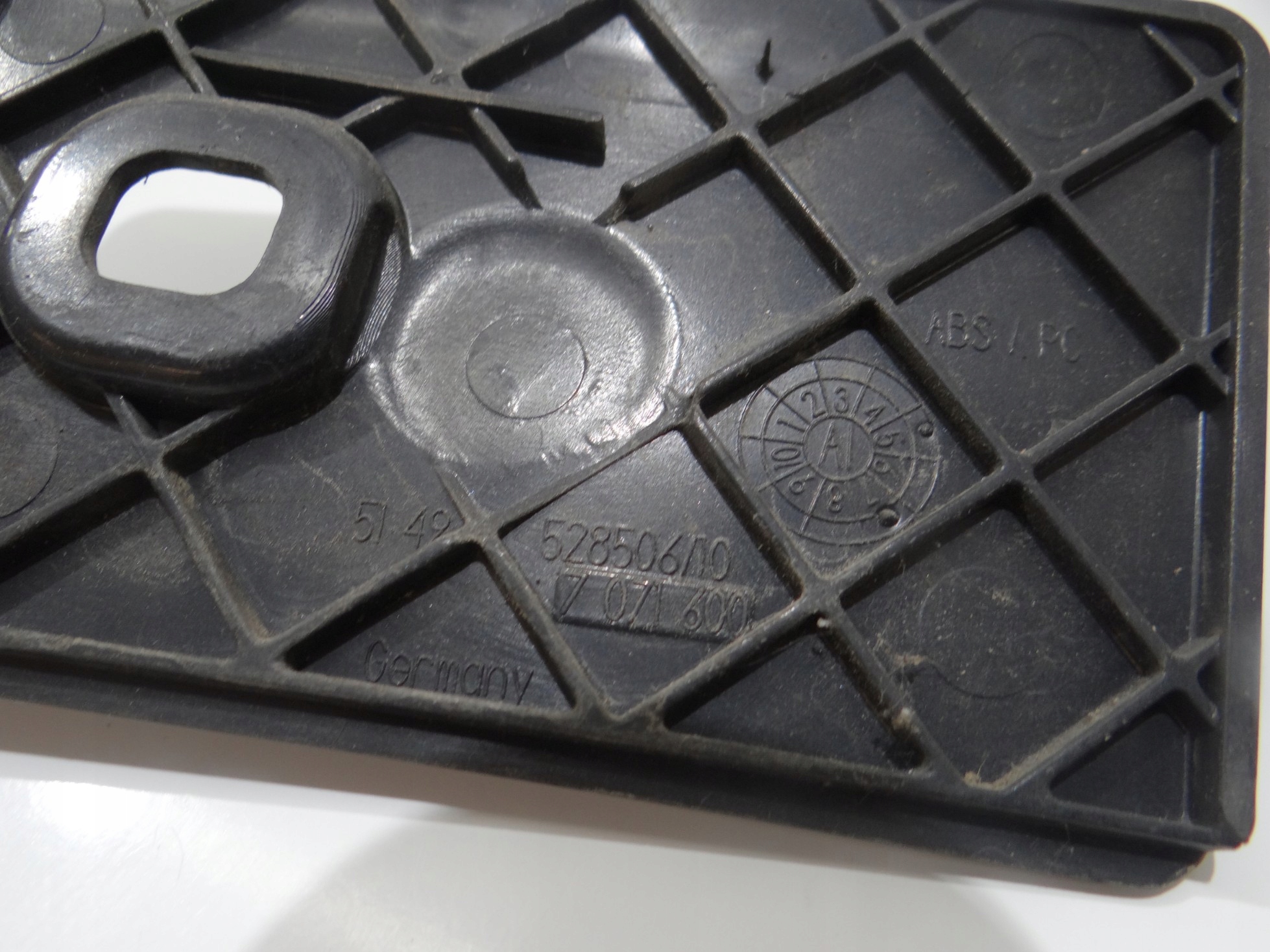 Blende Abdeckung Scharnier heckklappe BMW E61 7071599 7071600 KOMPLET