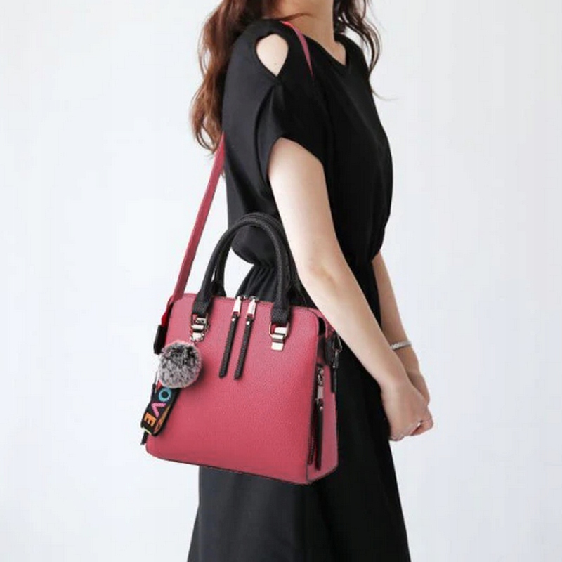 TOREBKA Damska Różowa Kuferek Pojemna Brelok Marka bez marki