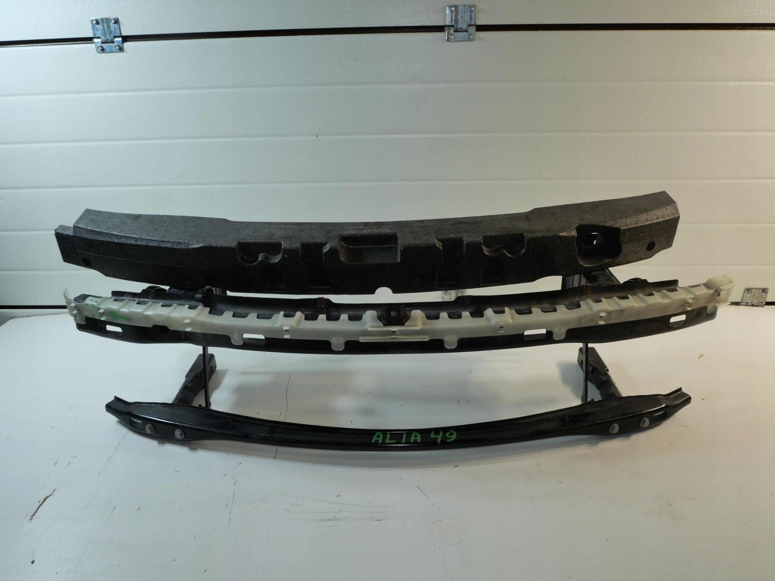 BMW E92 E93 Versteifung Schlossträger träger ABSORBER