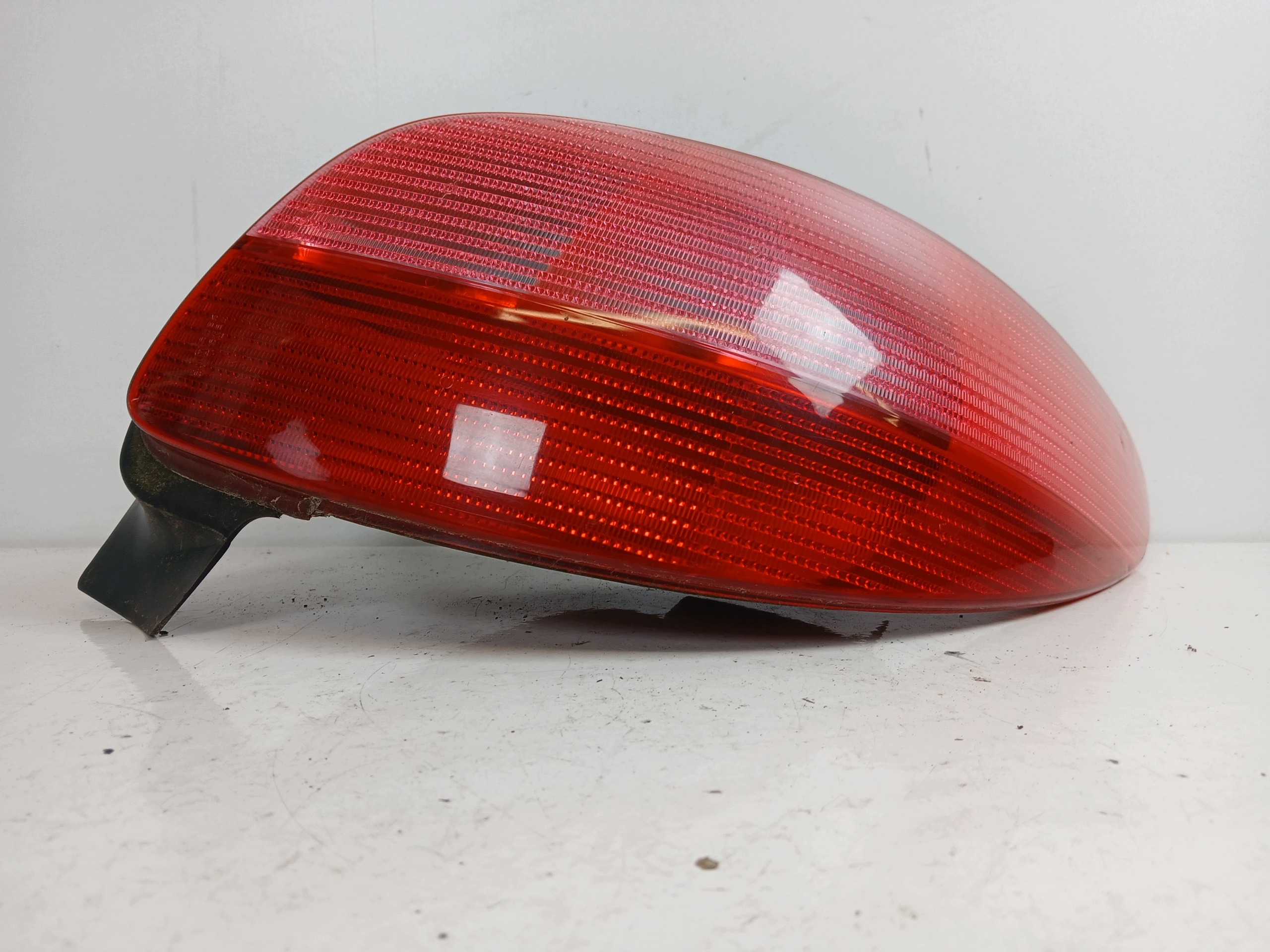 PEUGEOT 206 HB light right rear part