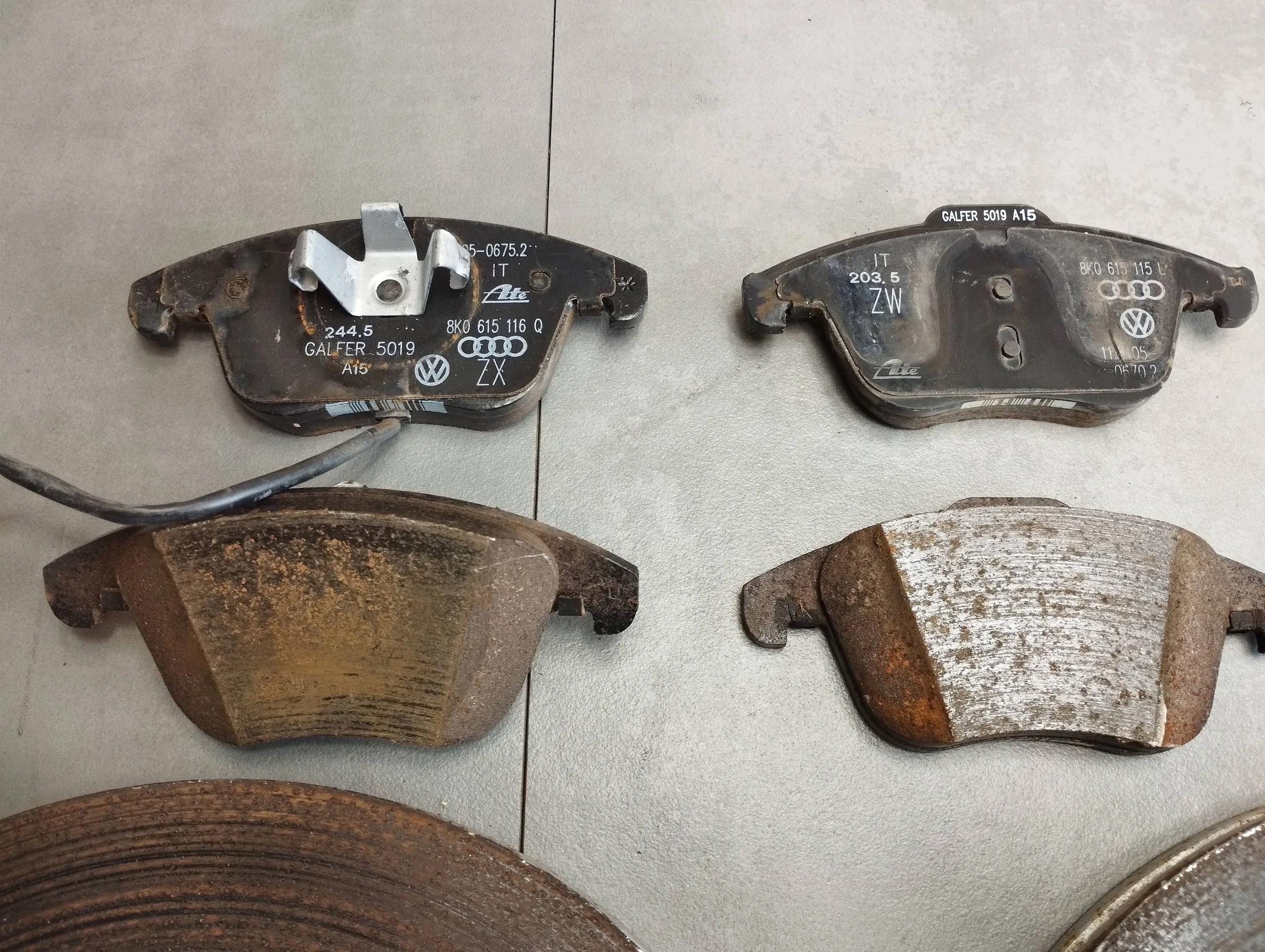 Audi A5 8T discs plates front 8K0615301