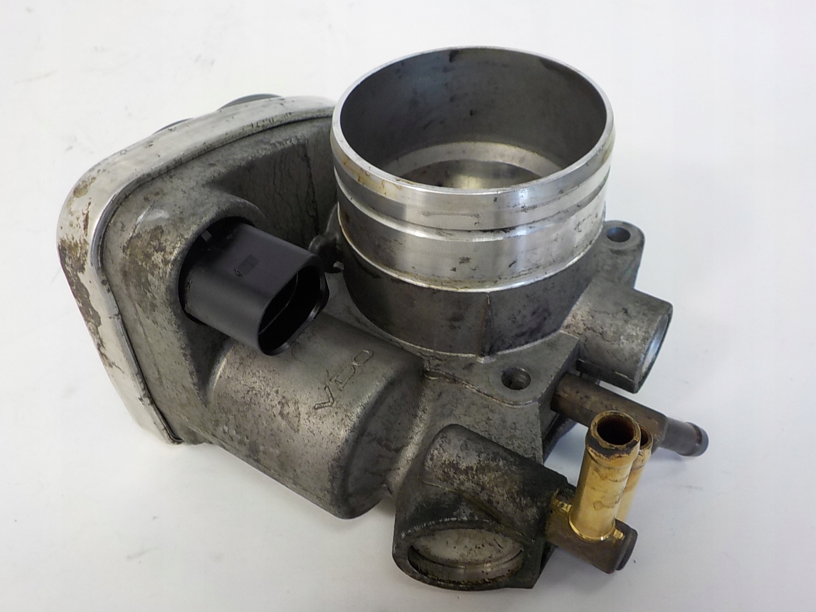 VW AUDI SEAT 1.6 8V BSE PRZEPUSTNICA 06A133062AT