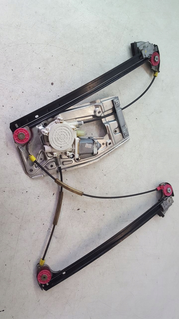 window regulator right front BMW E39 2.3i