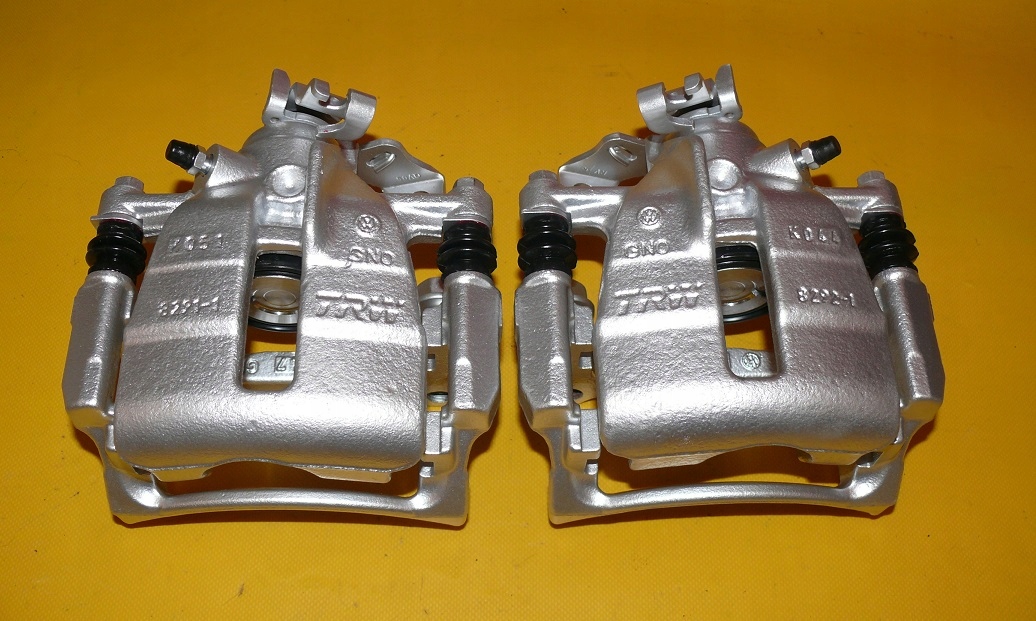 2003-2015 7H0615423A - Зажимы левый задний правый VW TRANSPORTER T5 294/22