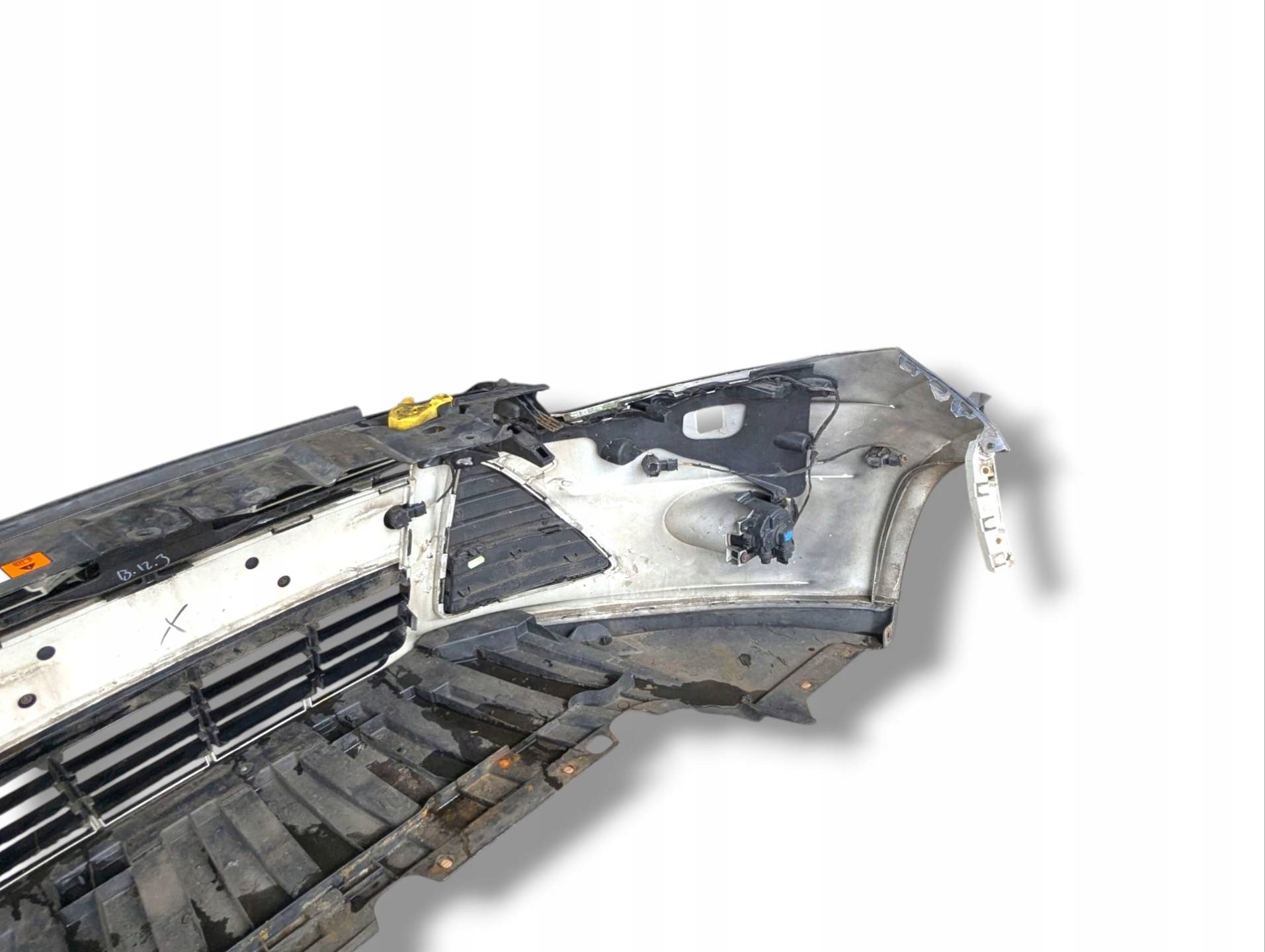 Stoßstange vorne Ford Focus 3 2013 BM5117757A