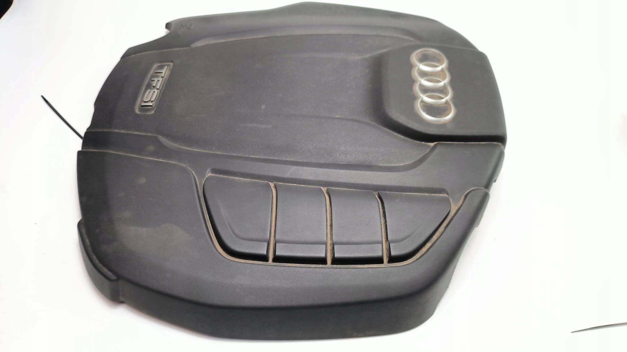 motor cover 06L103925 AUDI A4 B9 S-LINE