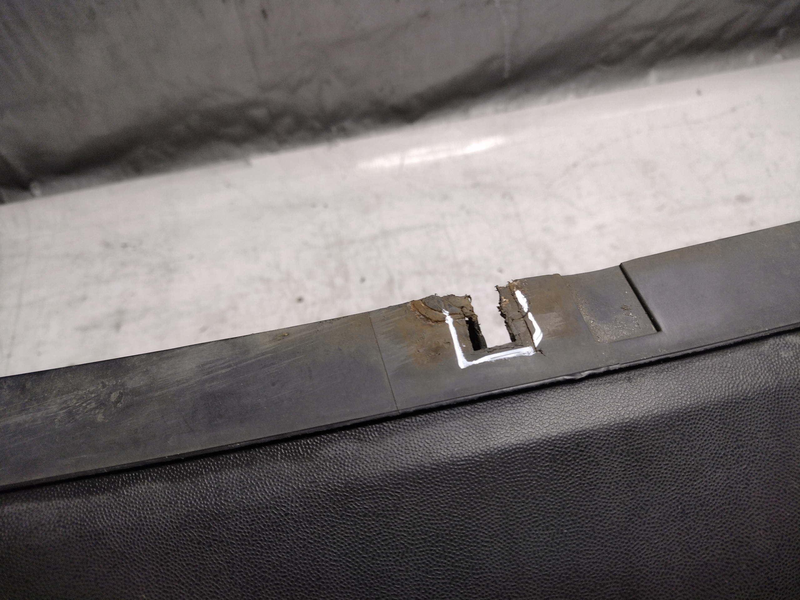Frontstoßstange Volkswagen Polo II lift