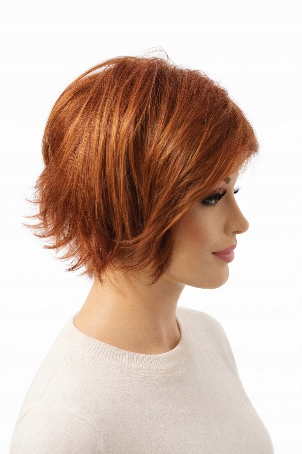 Paruka Taylor krátká oranžová rudá stínovaná profesionální Nesessaja wigs