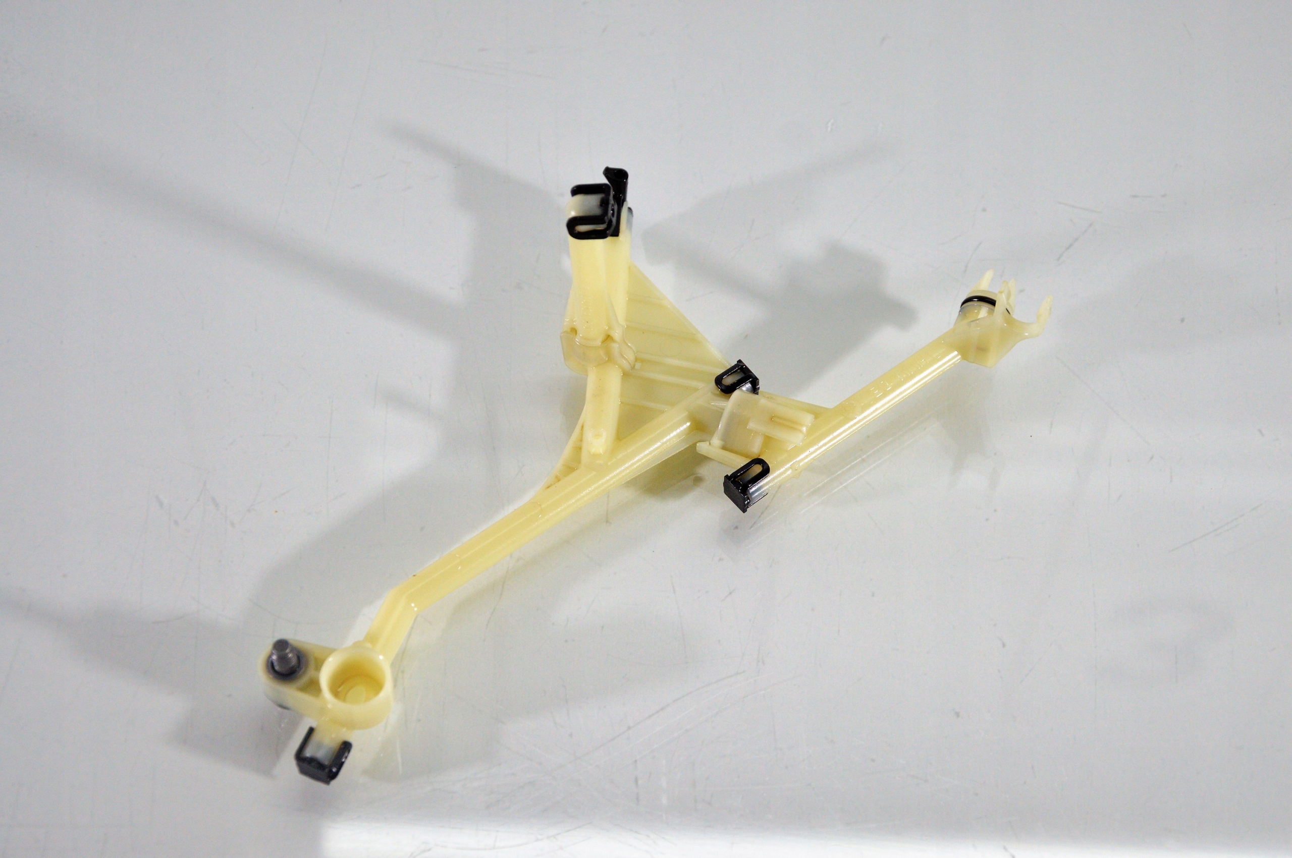 2473717100 - Oil guide 2 473 717 100 724.1 8G-DCT Mercedes